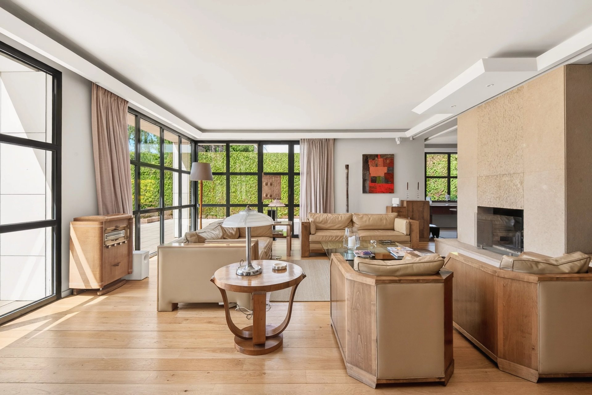 5 Bedroom Villa/Townhouse's Image 3