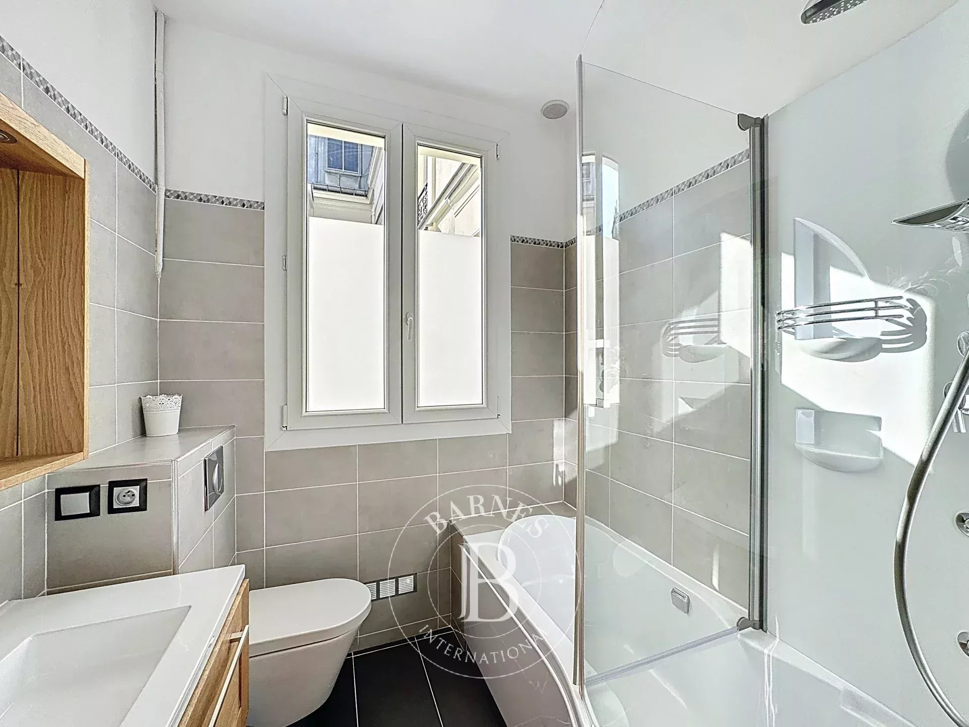 Daire Paris 8ème - picture 9