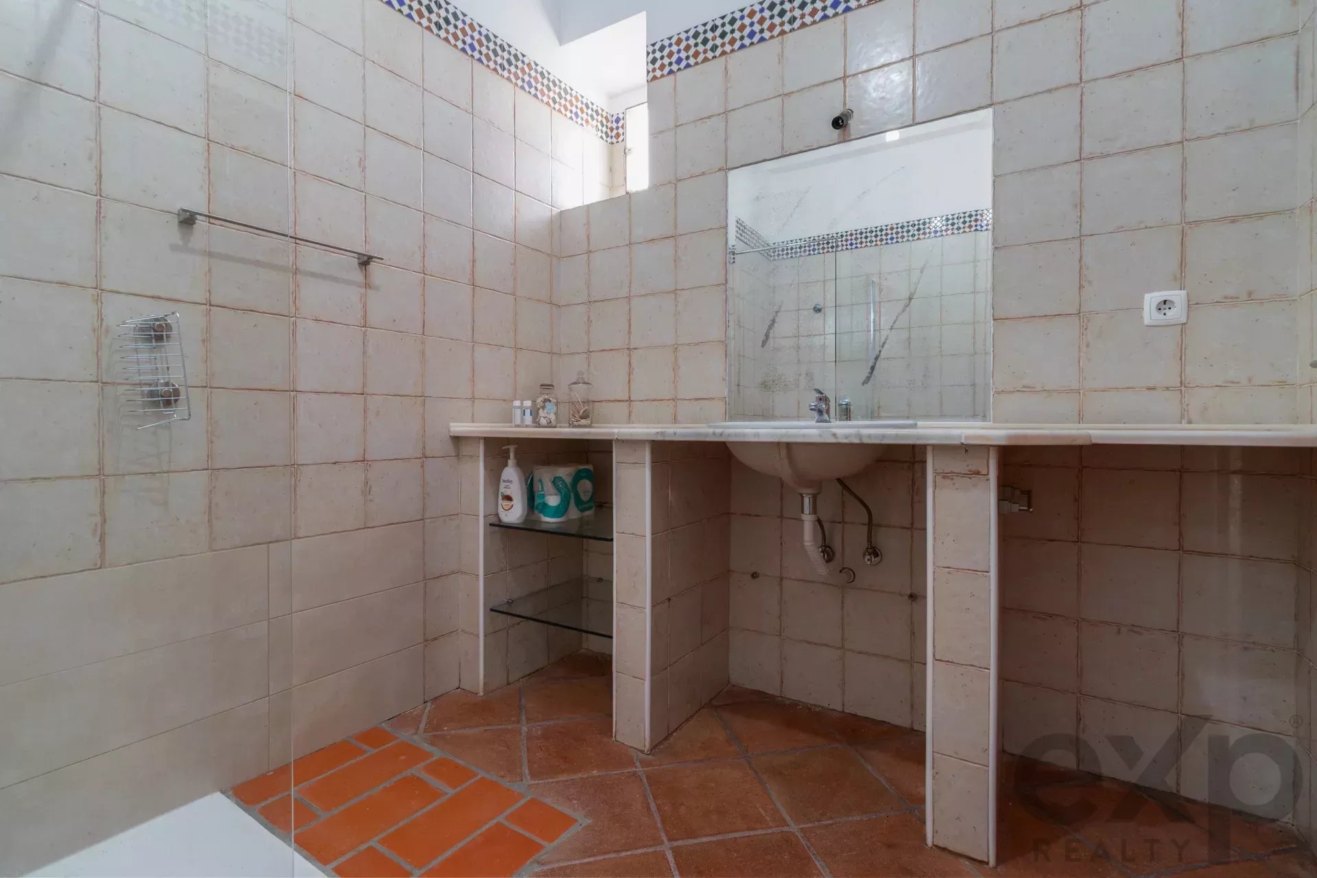 Luxury Equestrian Property + Guest House 85992157 image 37