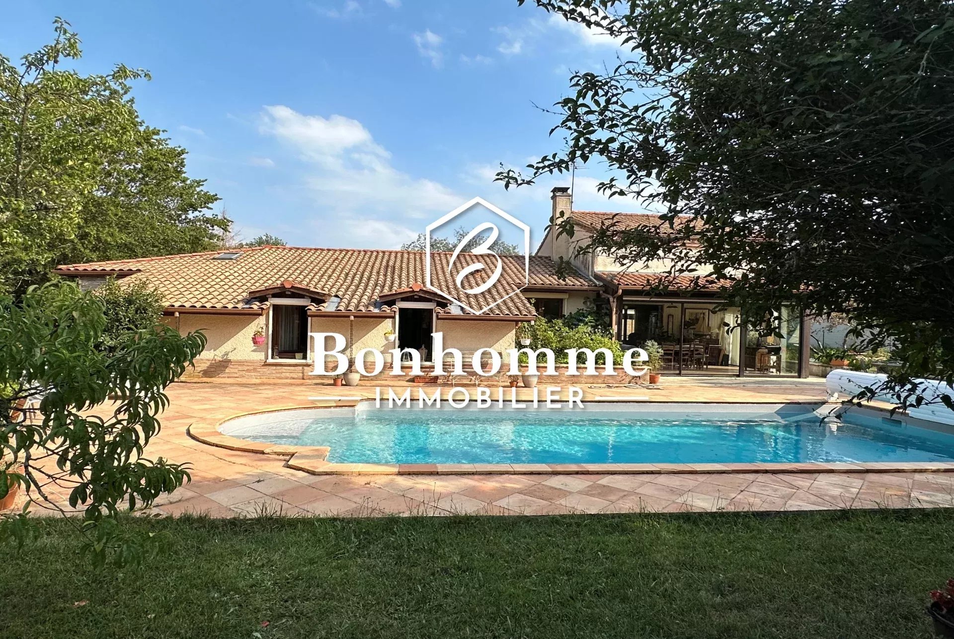 Sale House Saint-Selve