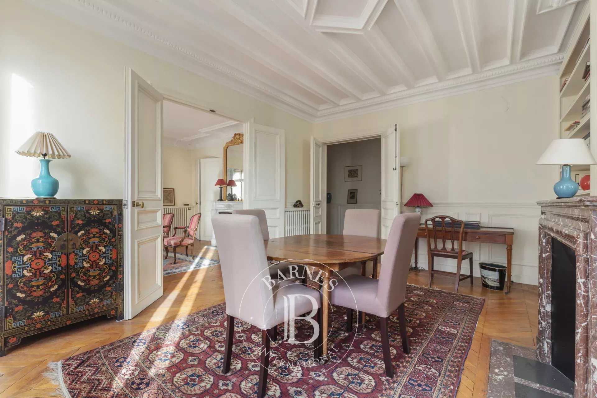 Daire Paris 8ème - picture 15