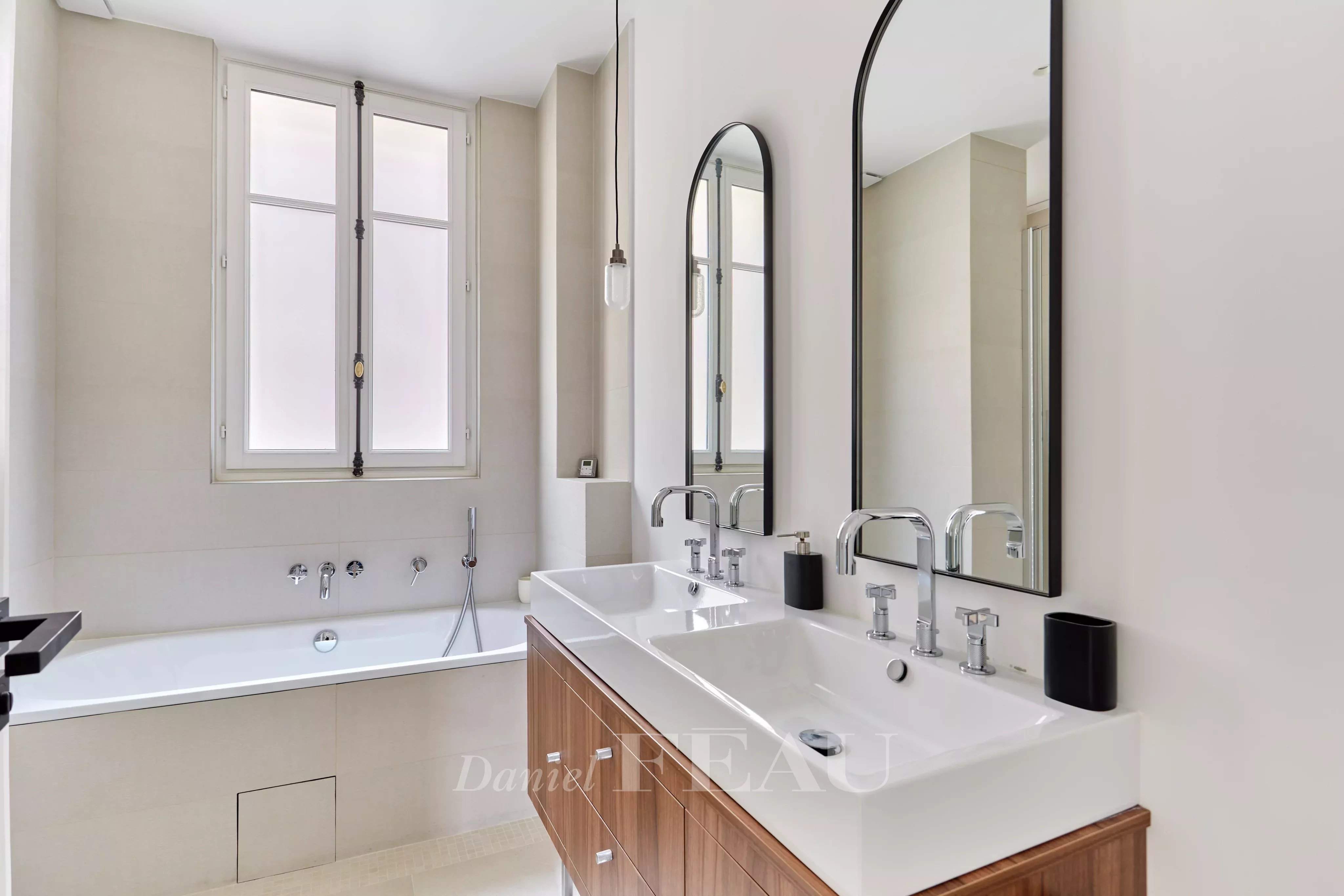 Location Appartement Paris 16ème