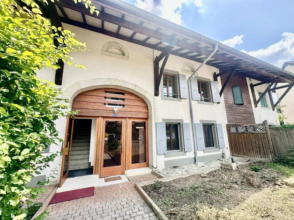 Sympathique appartement de 4 pièces dans la campagne genevoise