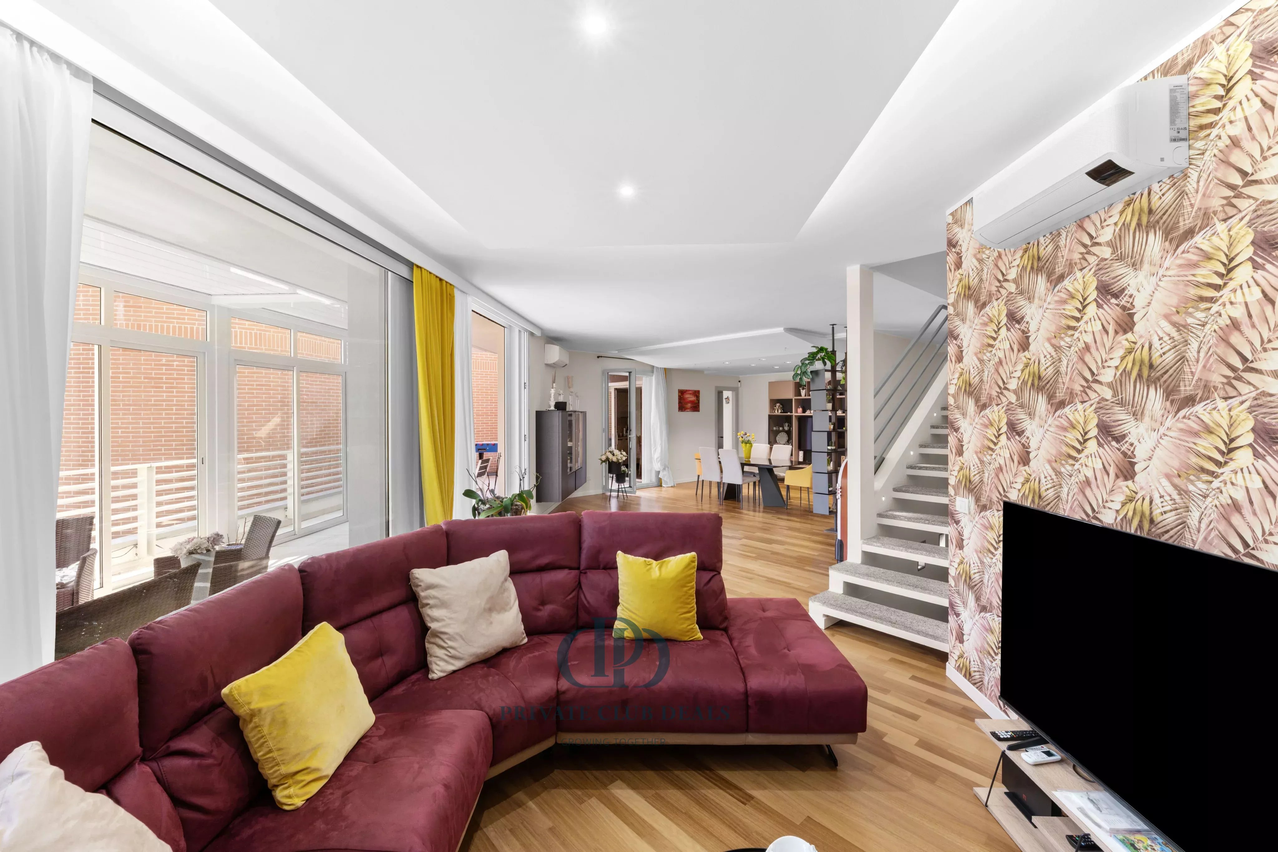 Villa Como - picture 7