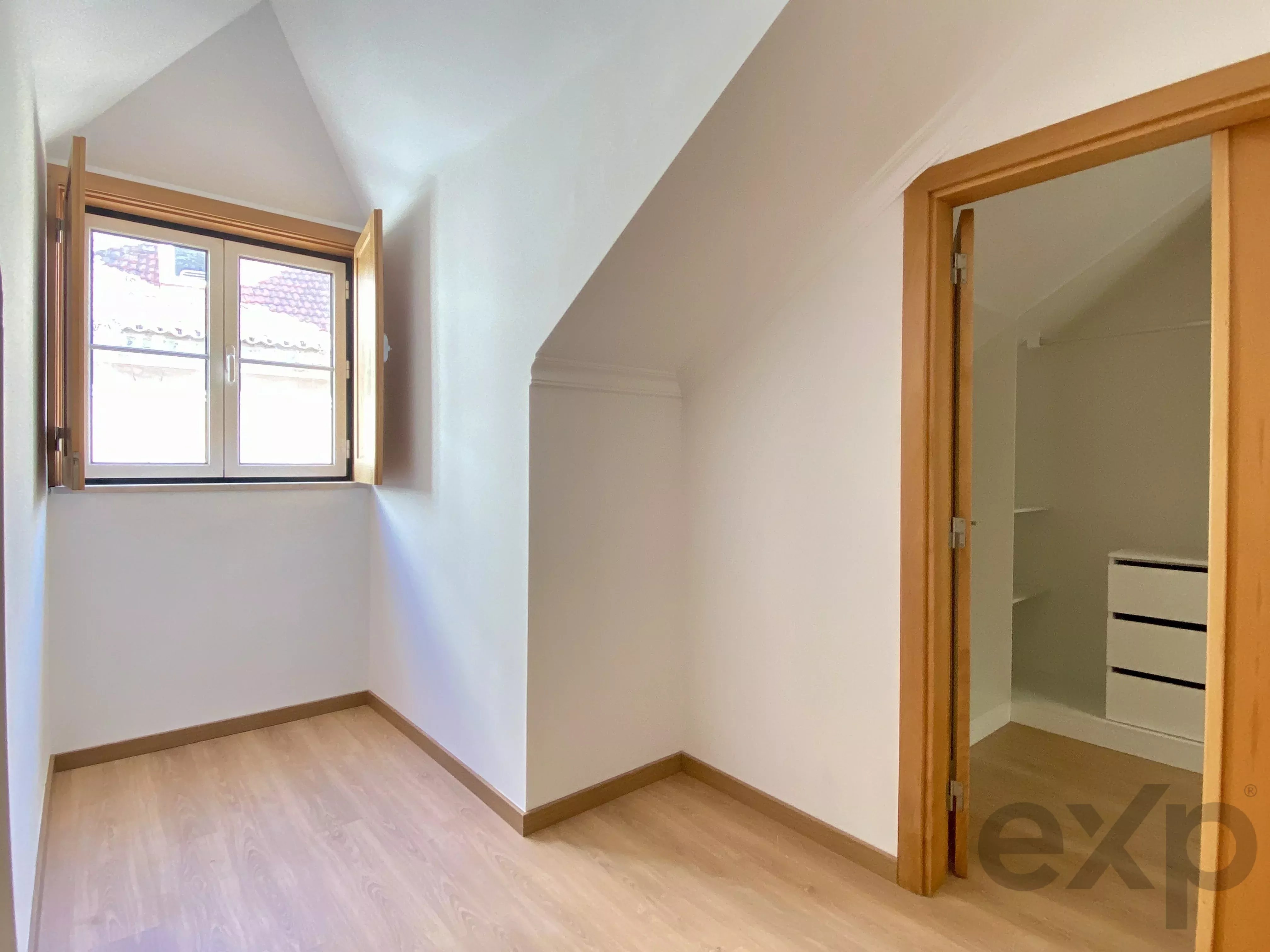 Renovated building - Quiet street in Bairro Alto, Lisbon 87014795 image 40