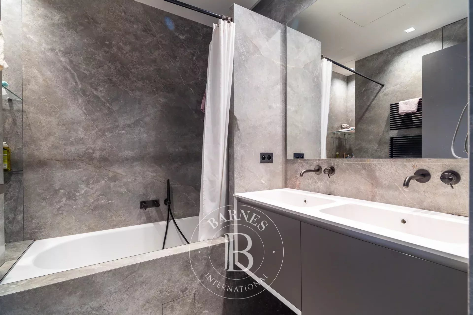 Neuilly-sur-Seine  - Appartement 5 Pi&egrave;ces 4 Chambres - picture 10