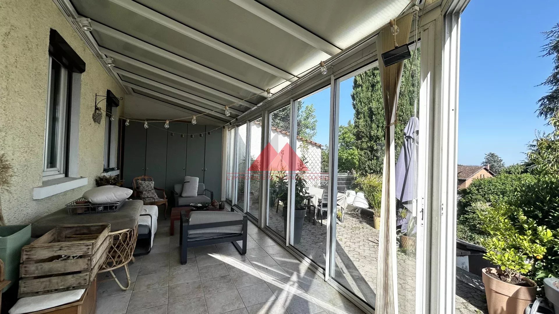 Agence immobilière de 