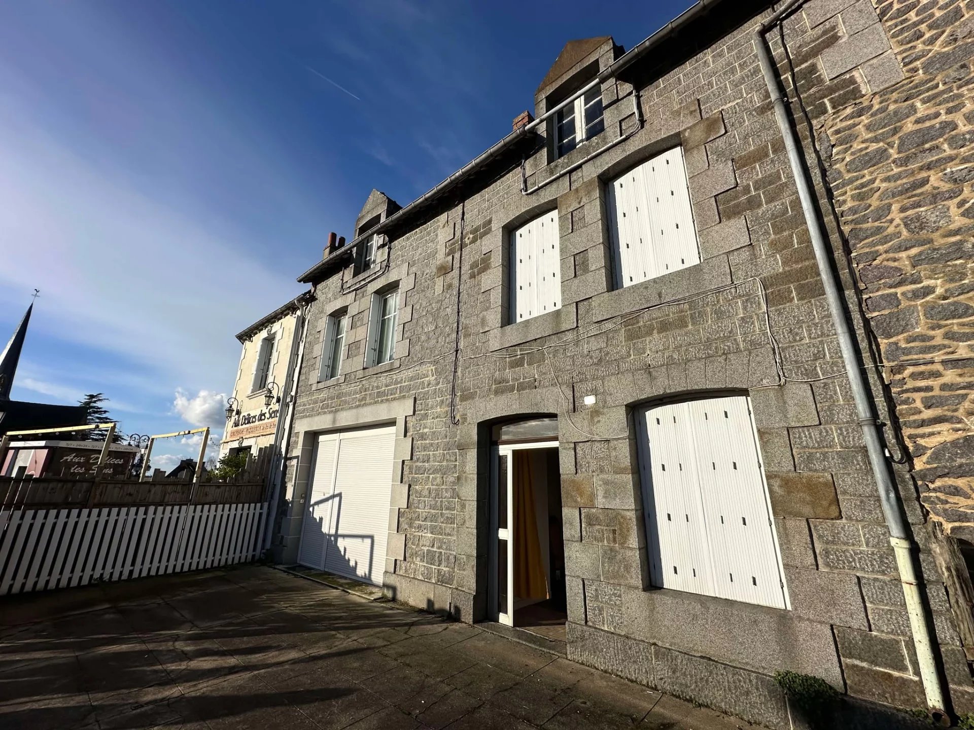 Agence immobilière de SARL IMMO EN COTE D'EMERAUDE