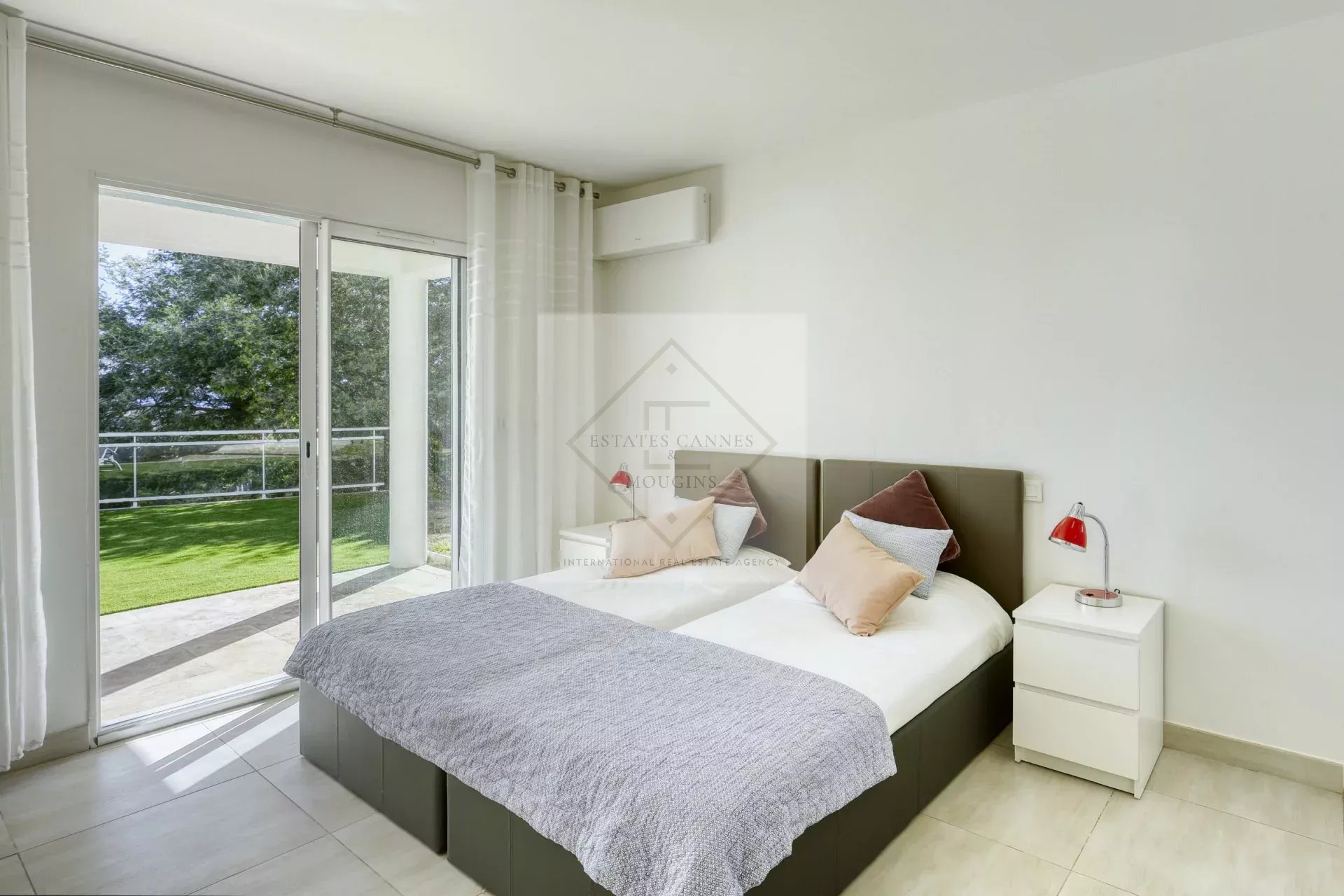 Superbe villa avec vue mer – Proche de Saint-Tropez — photo 13