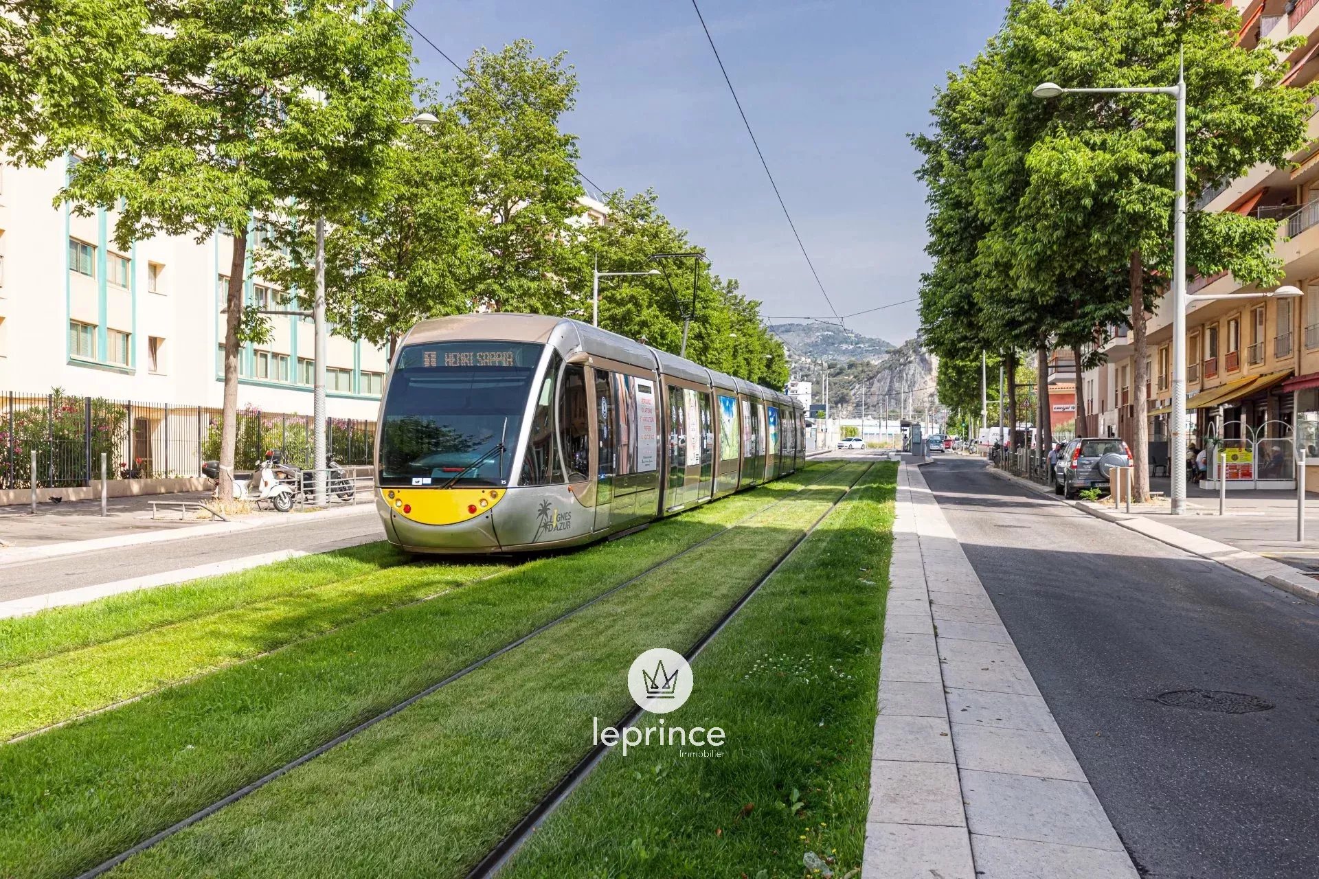 Agence immobilière de 