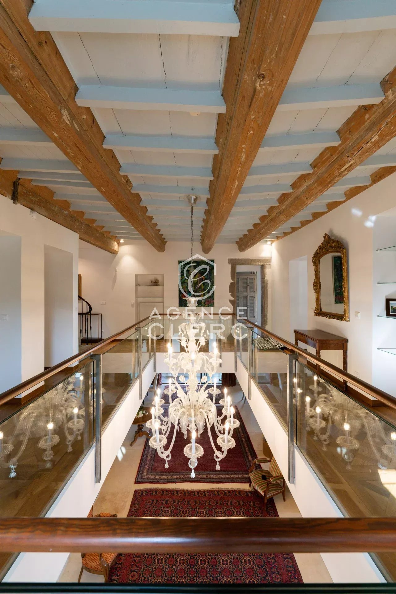 8 Bedroom Villa/Townhouse's Image 21
