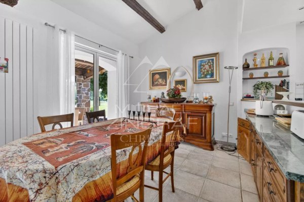 Elegant Character Estate on Over 32 Hectares — photo 5