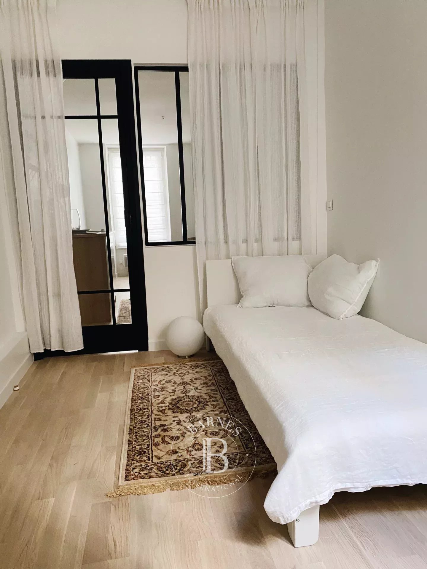 Daire Paris 18ème - picture 6