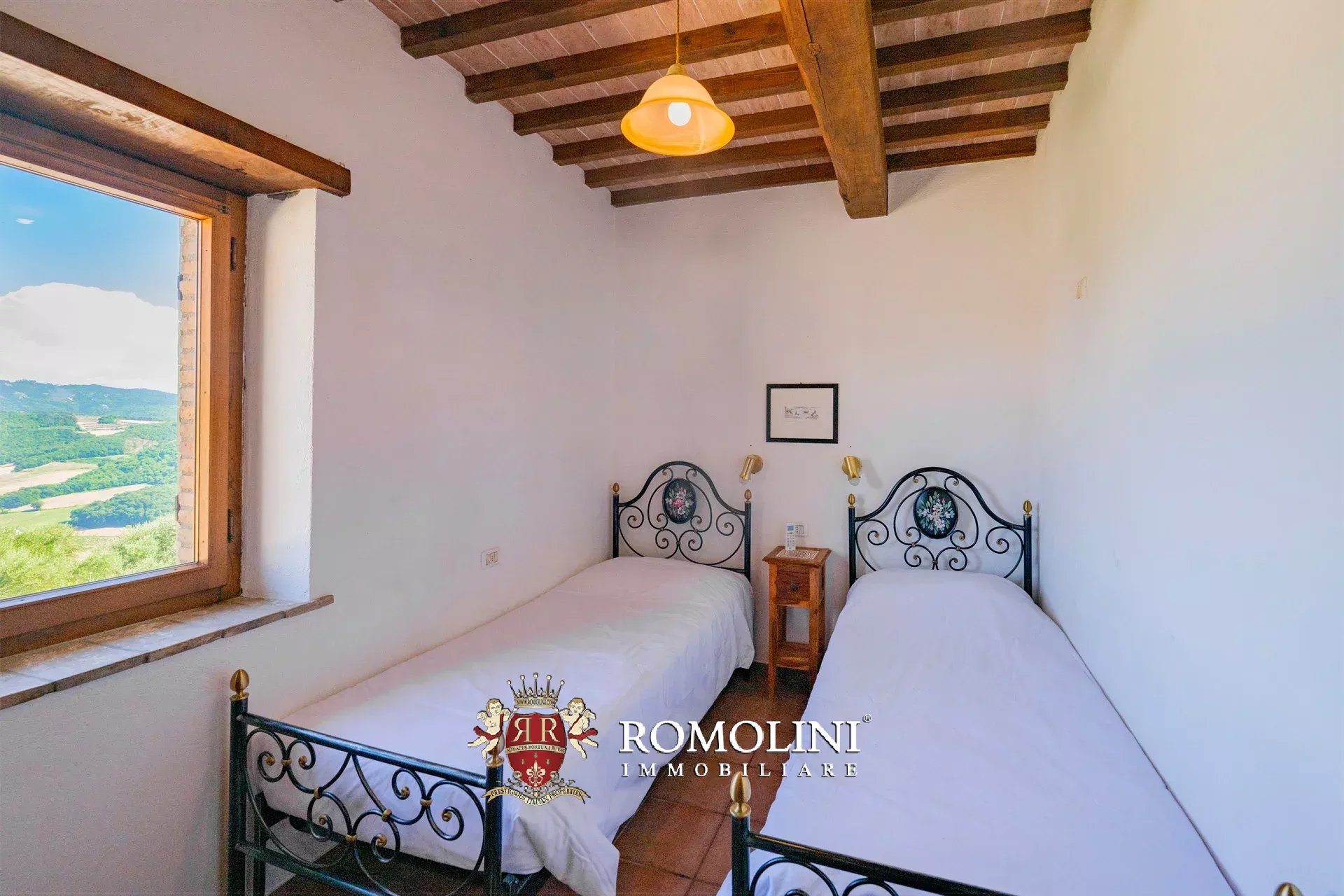 10 Bedroom Villa/Townhouse's Image 61