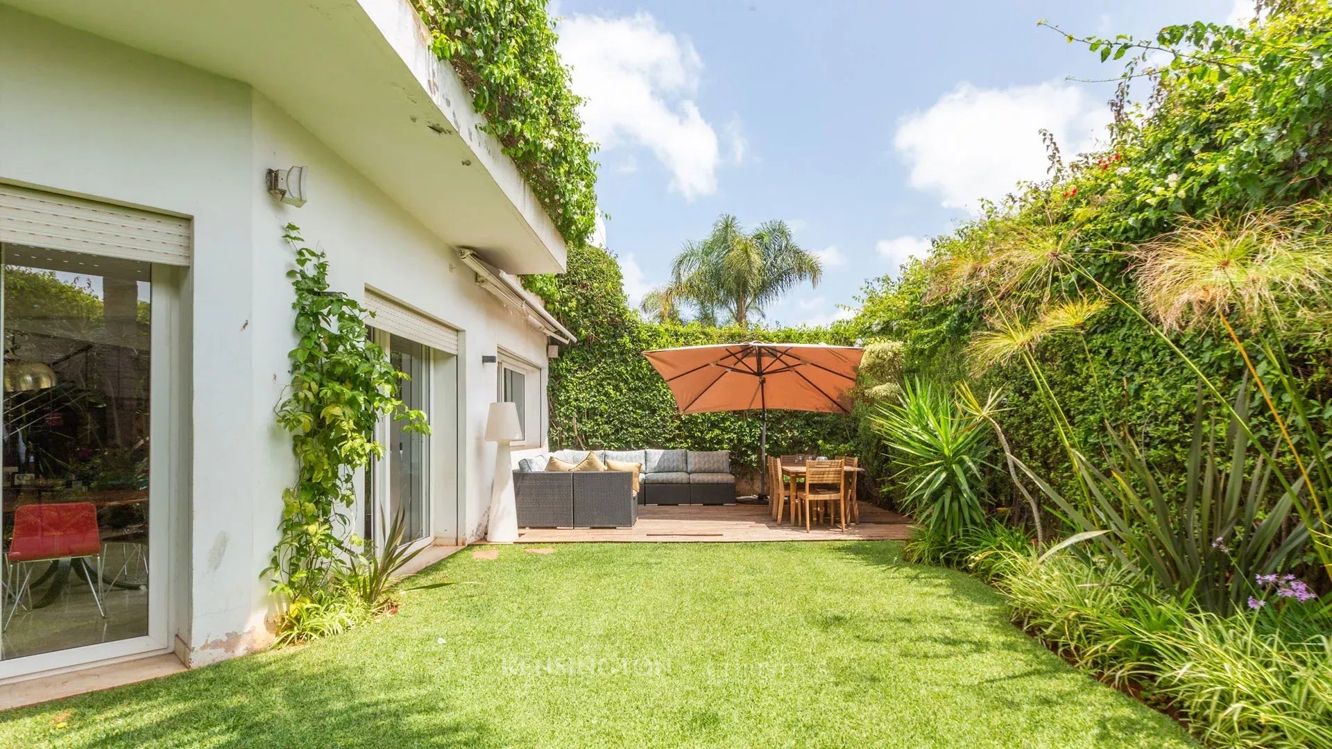 4 Bedroom Villa/Townhouse's Image 16