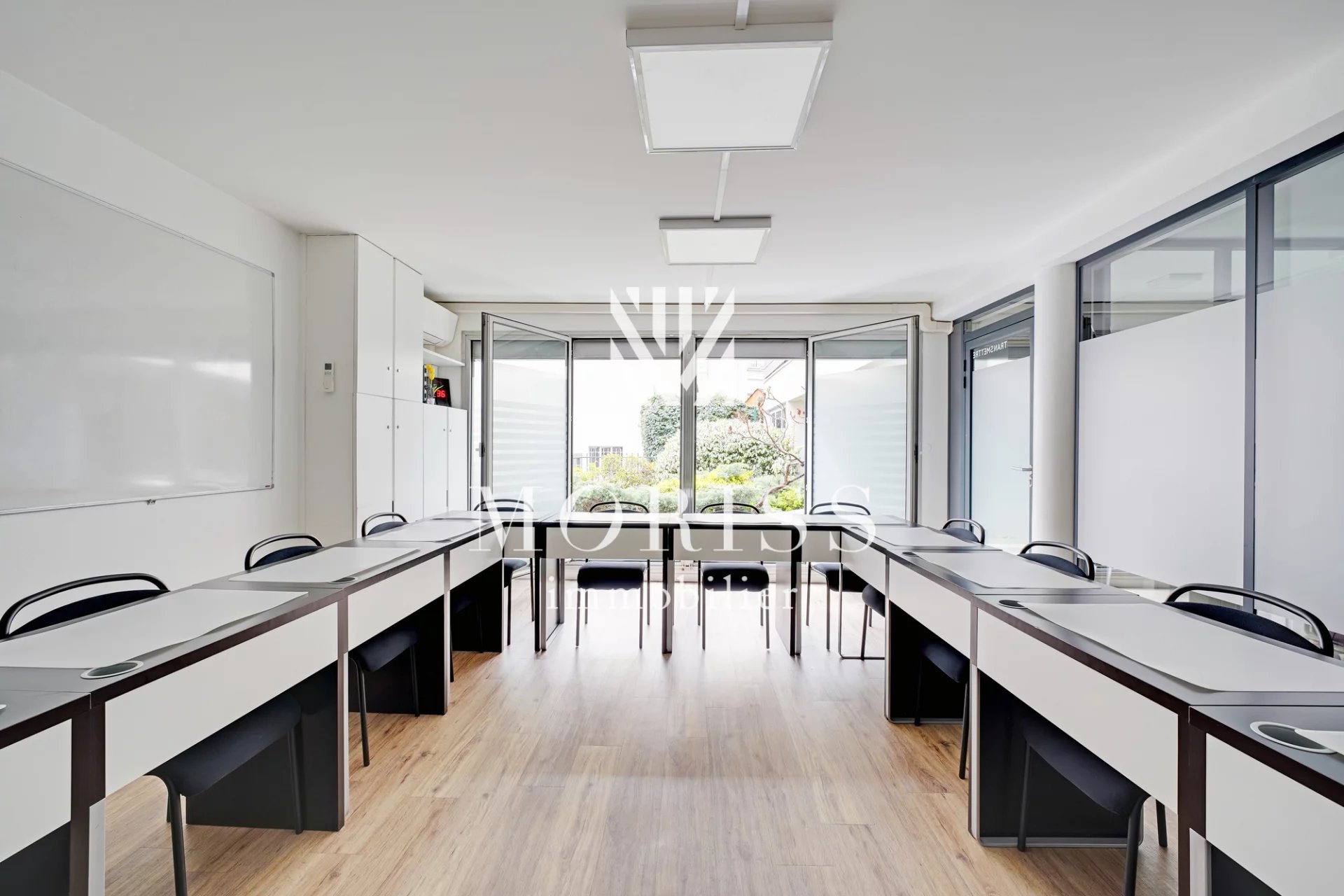 75014 Paris - Local professionnel - Image Array