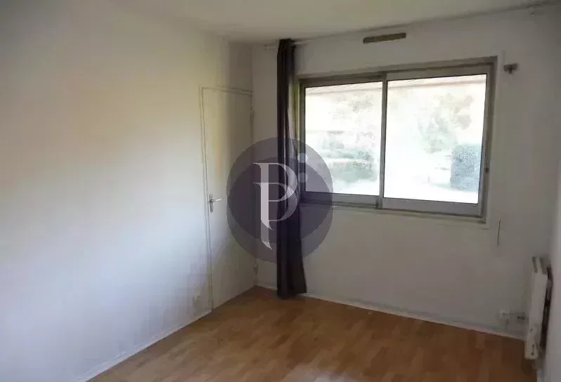 location-appartement-1-piece-verrieres-le-buisson-83870353