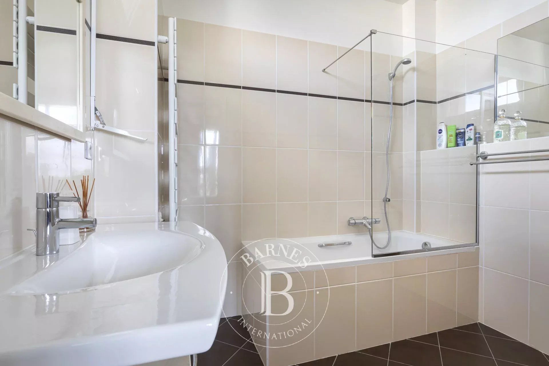 Квартира Neuilly-sur-Seine - picture 17