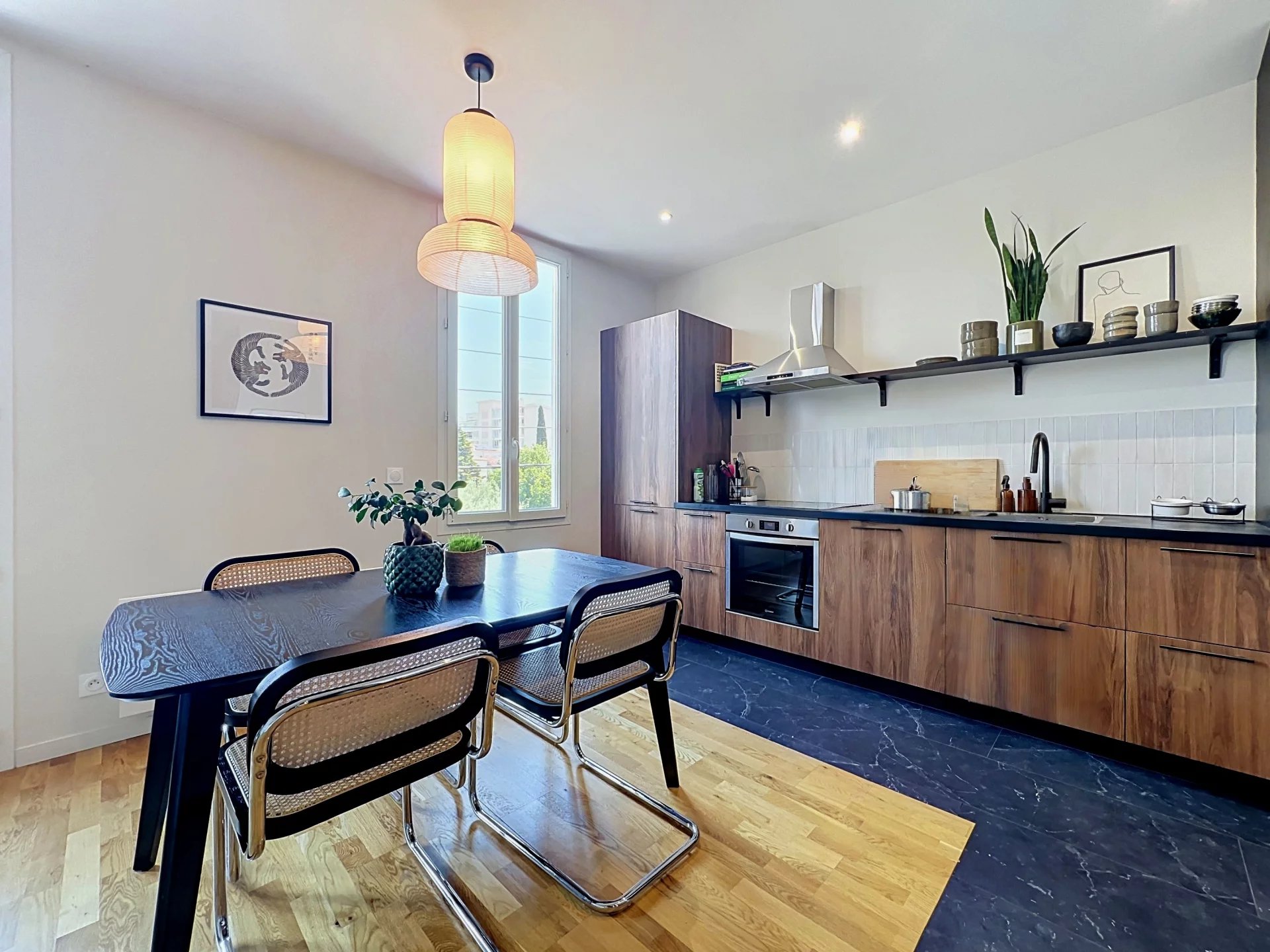 CANNES BROUSSAILLES - APPARTEMENT 2 PIECES AVEC PARKING