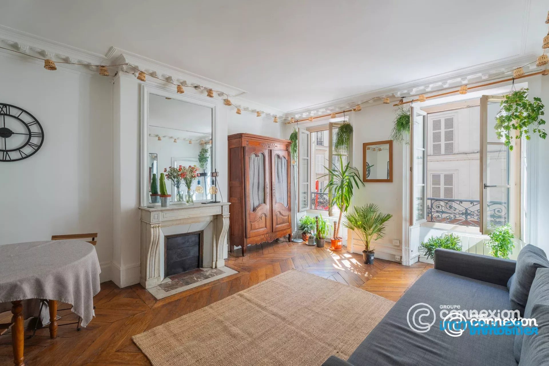 Sale Apartment Paris 9th
