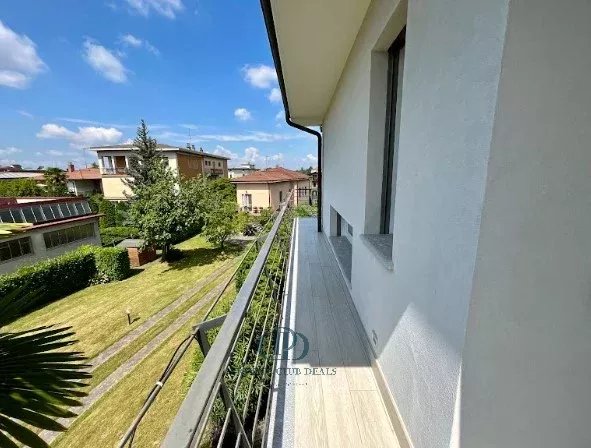 Villa Varese - picture 25