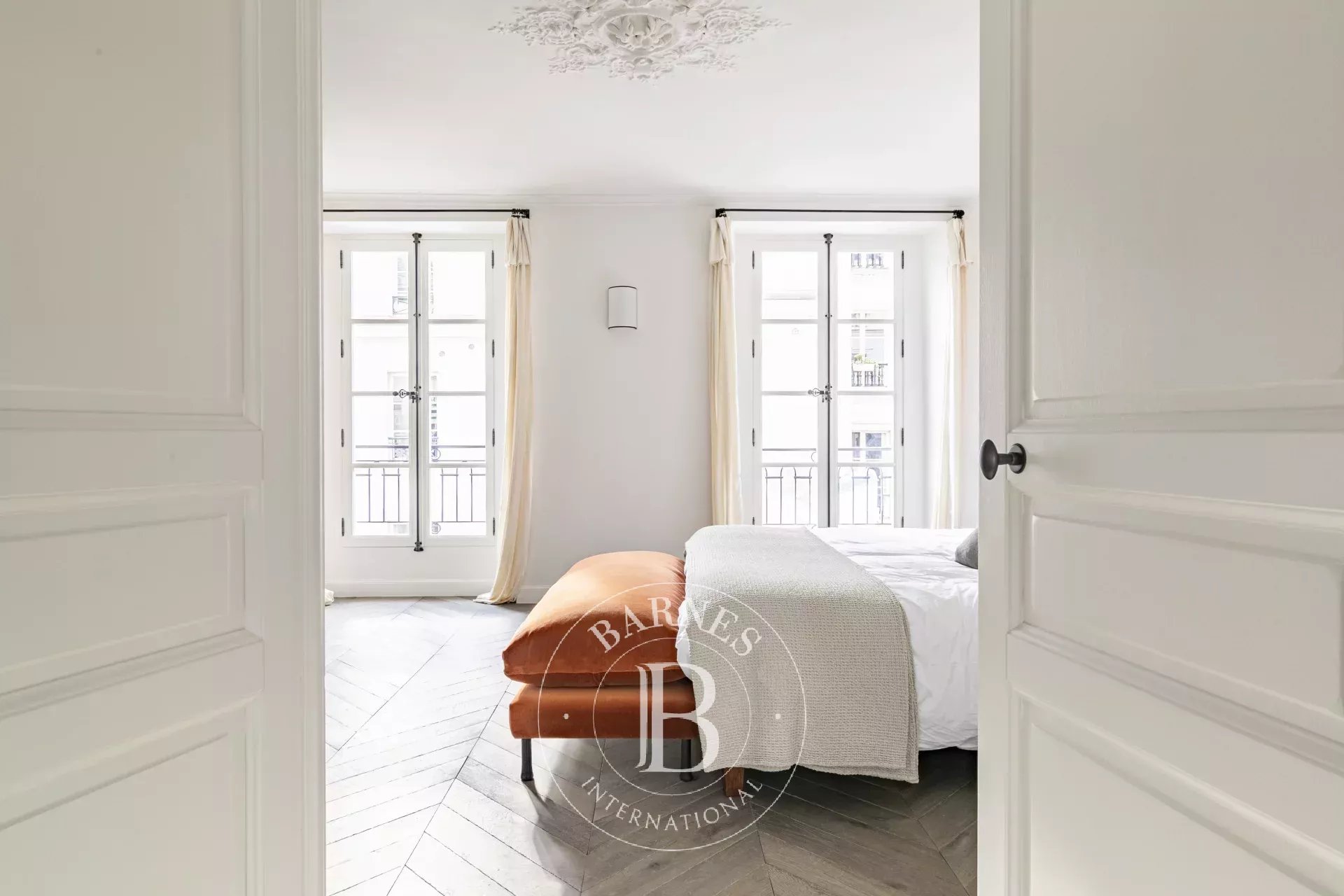 Daire Paris 7ème - picture 4