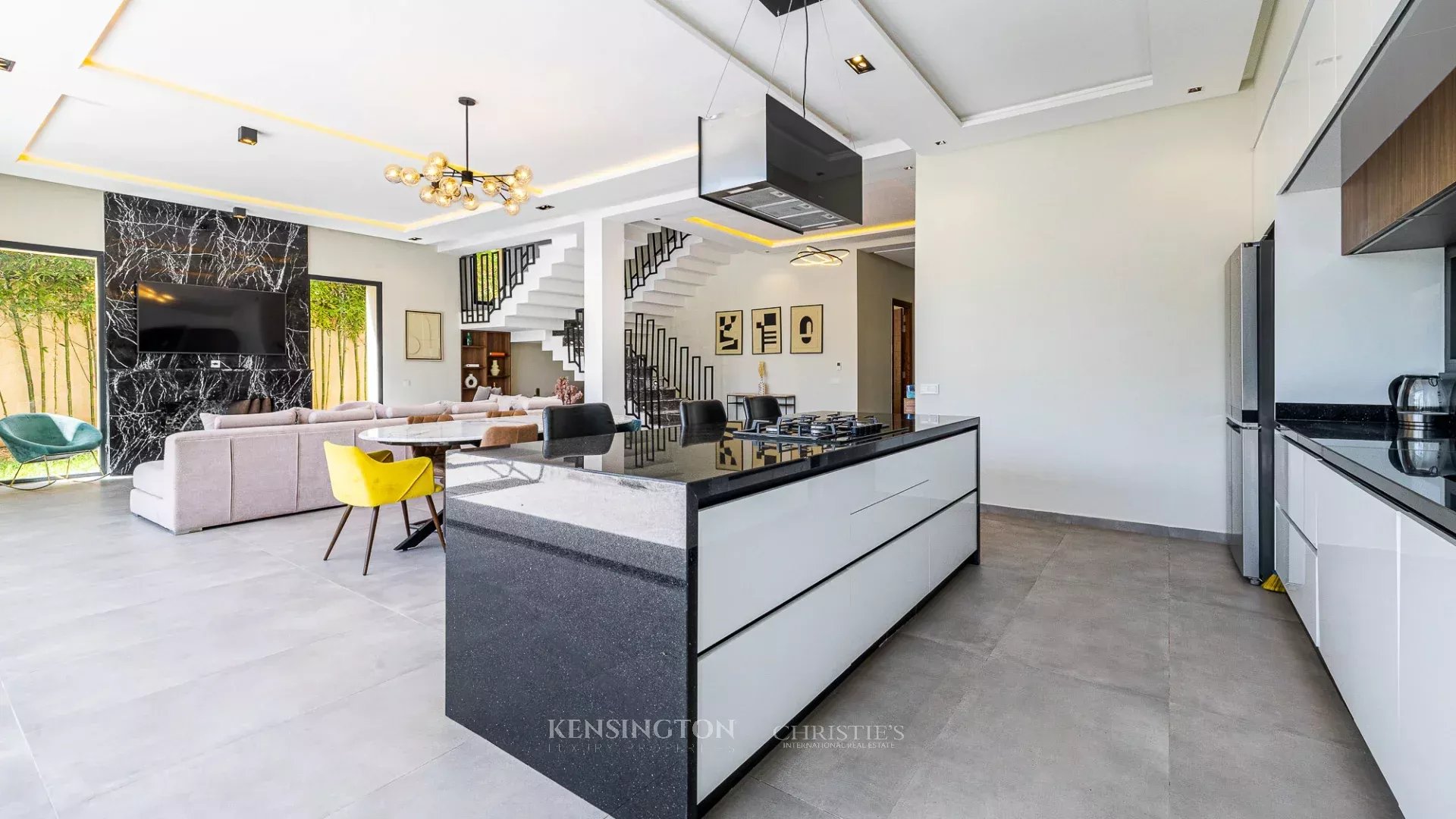 4 Bedroom Villa/Townhouse's Image 5