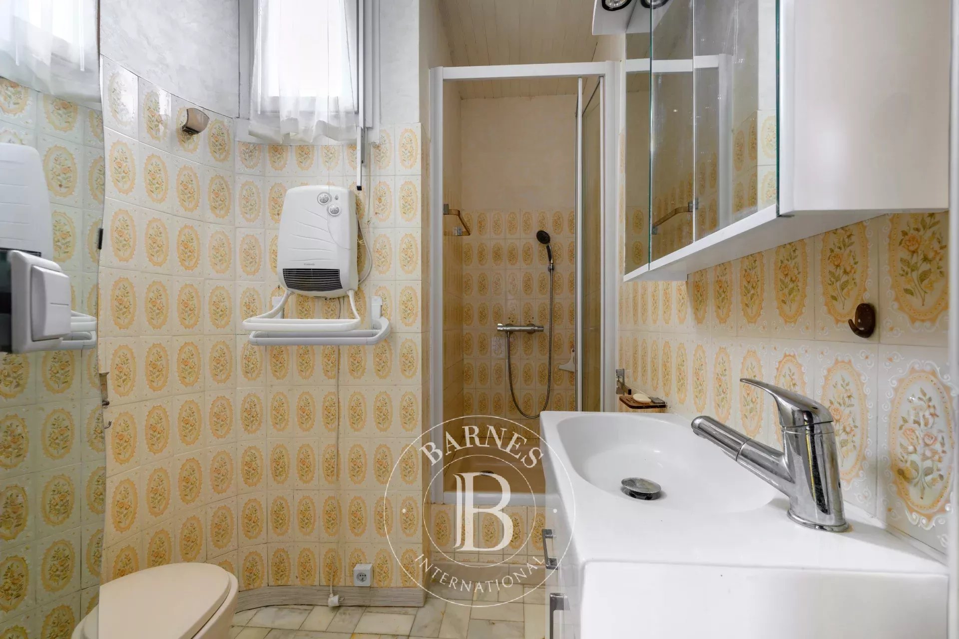 Daire Paris 3ème - picture 9