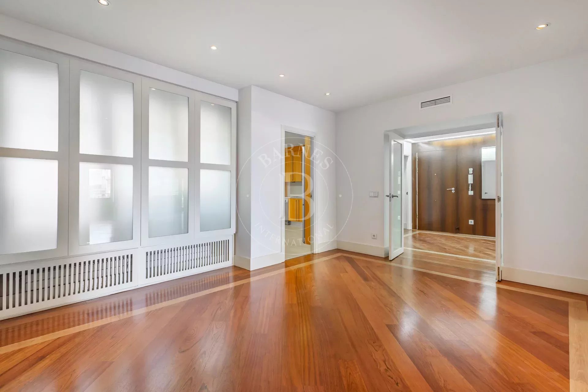 Daire Madrid - picture 16