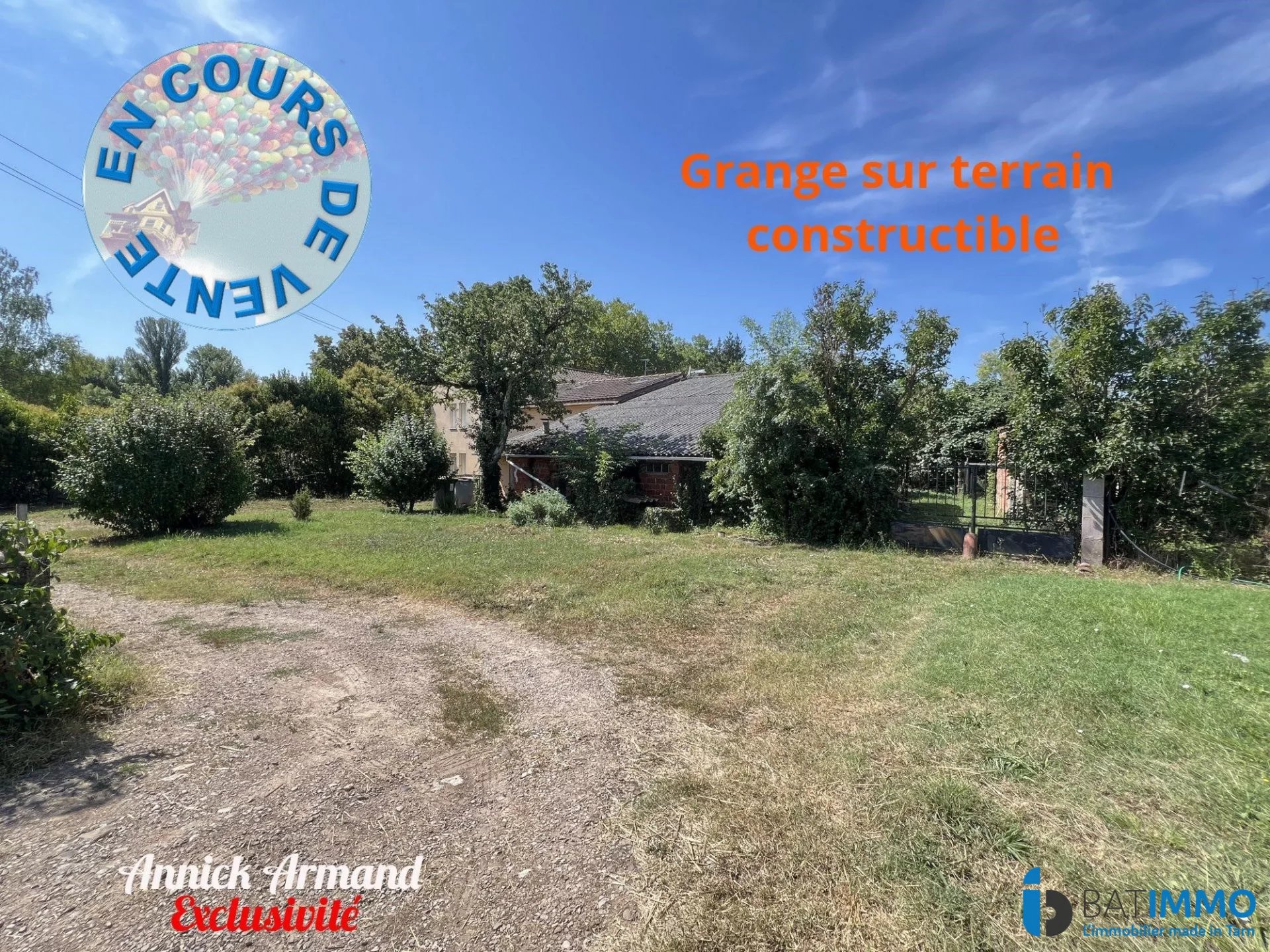 ANCIENNE GRANGE SUR TERRAIN CONSTRUCTIBLE