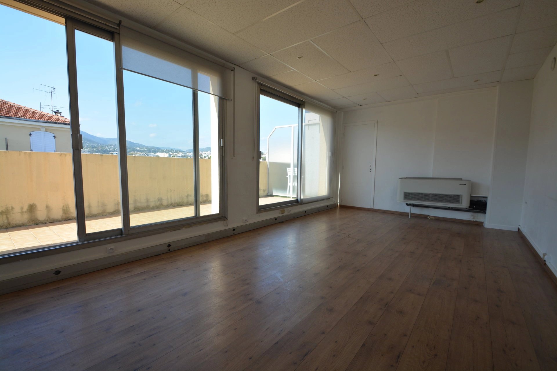 Location Bureau Nice