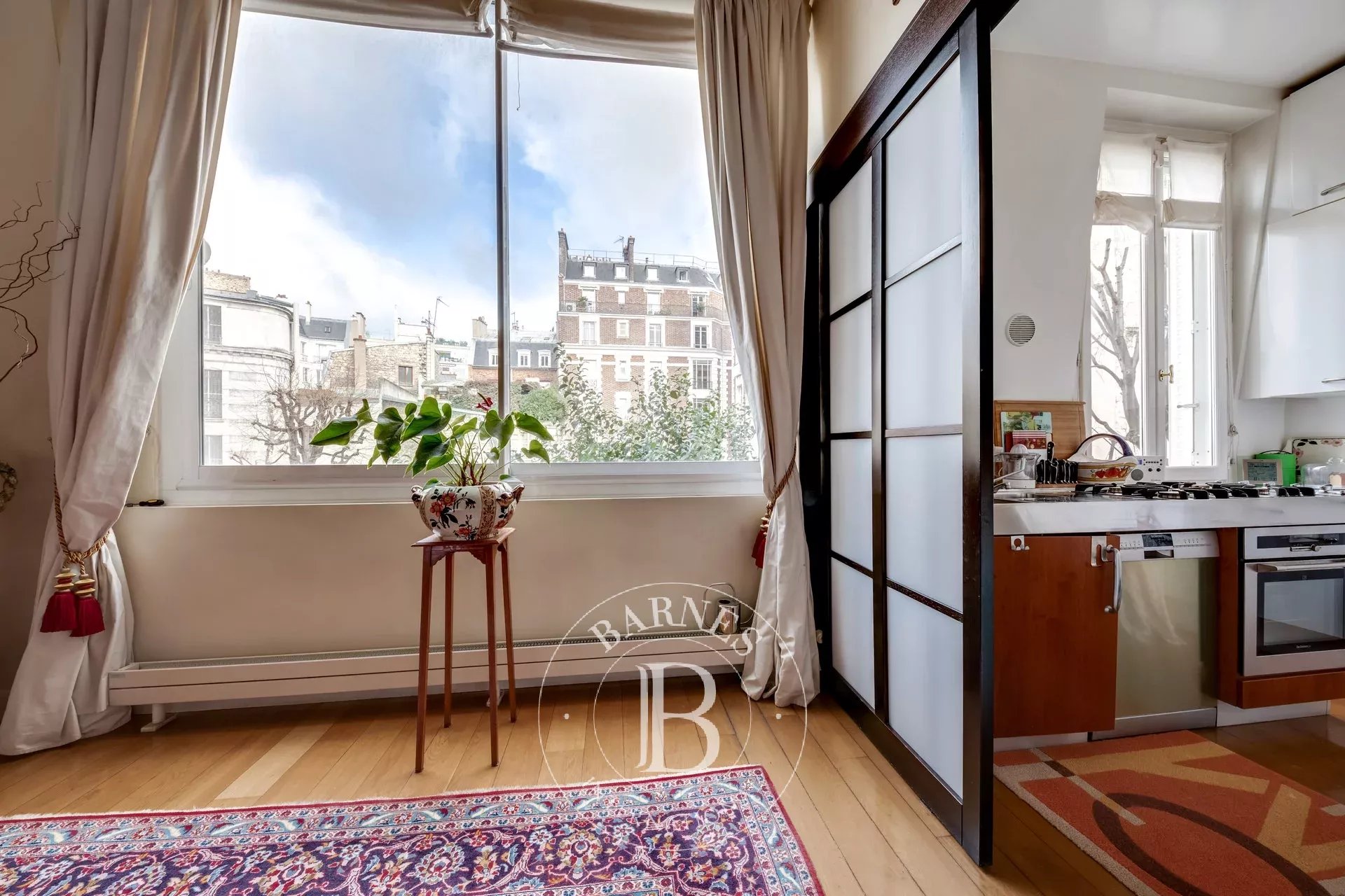 Daire Paris 7ème - picture 7