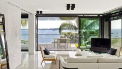 Luxury apartment with sea view and exceptional wellness facilities — photo 4 of 7