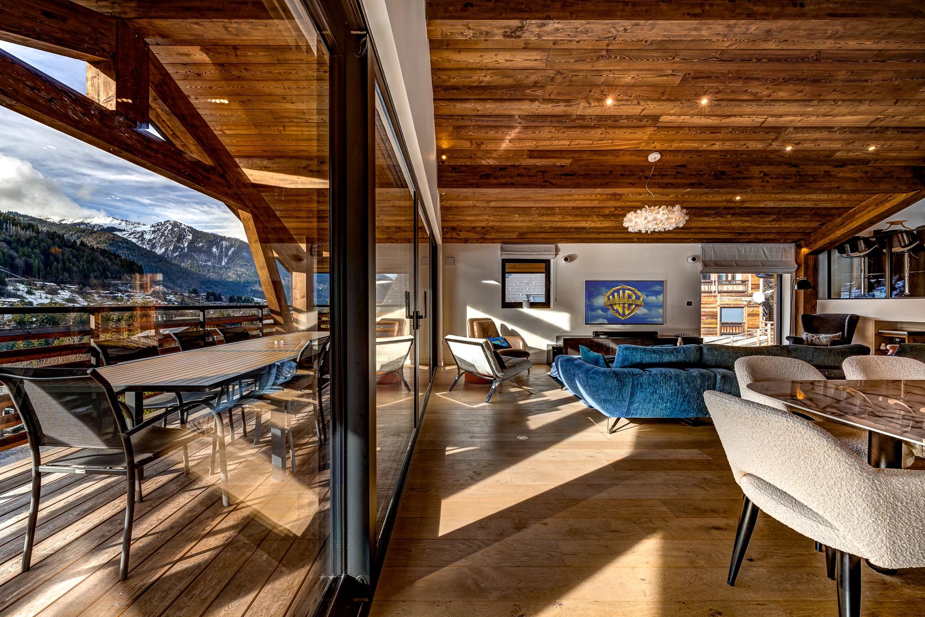 Photo of MONTRIOND - Superb 6-bedroom chalet Montriond