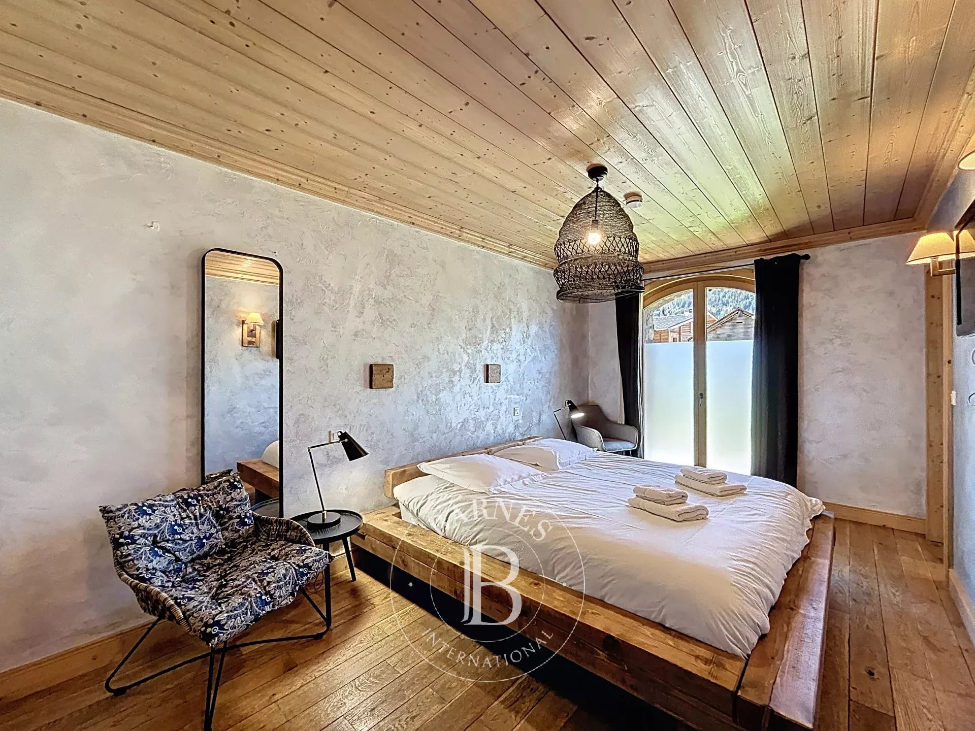 Photo of Les Gets – Ski-in/Ski-out property with 3 units