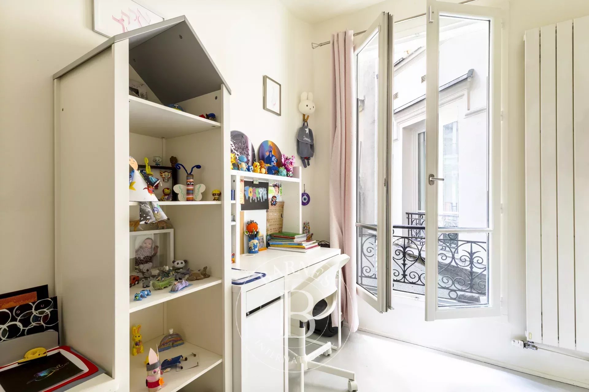 Daire Paris 3ème - picture 11