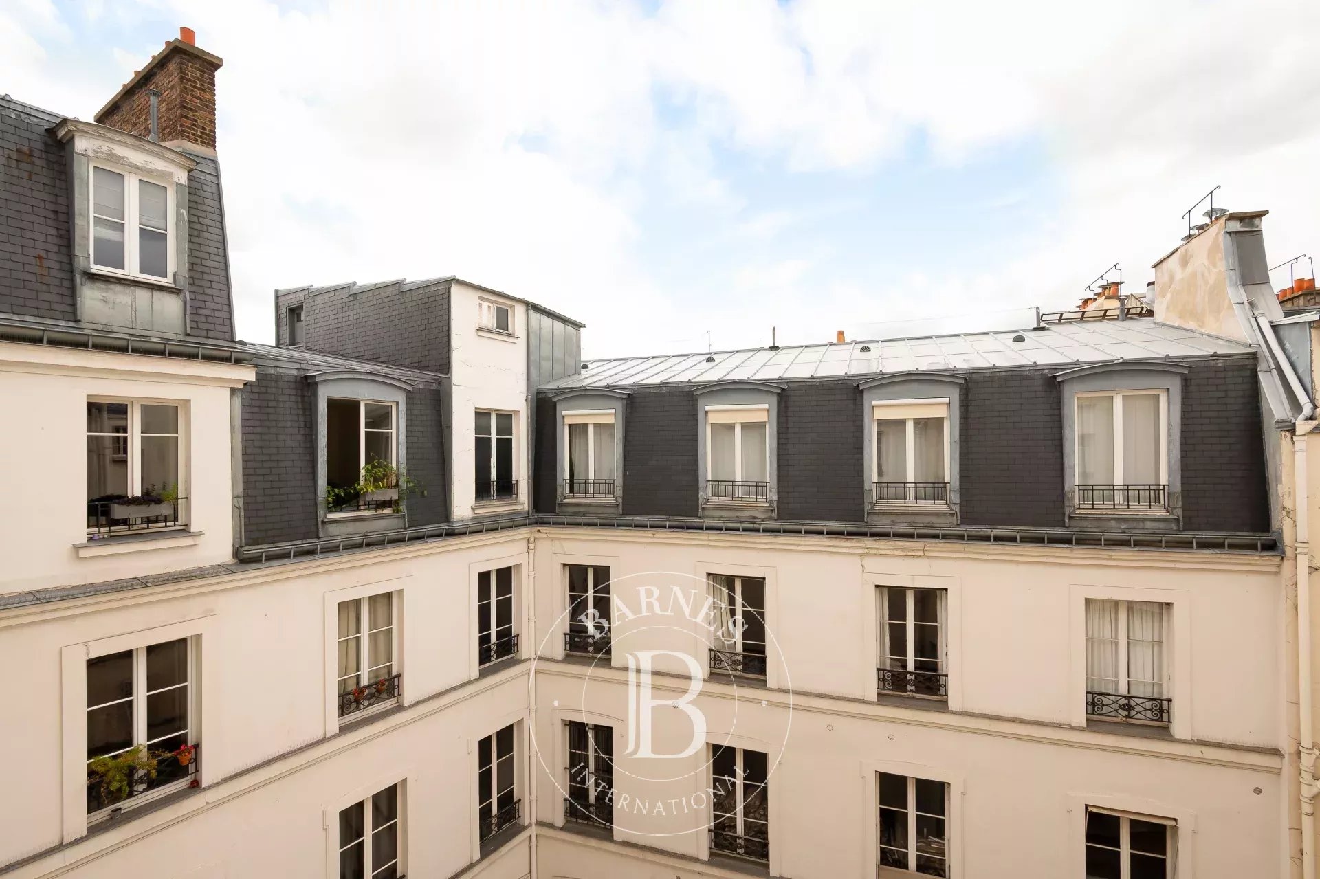 Daire Paris 9ème - picture 19