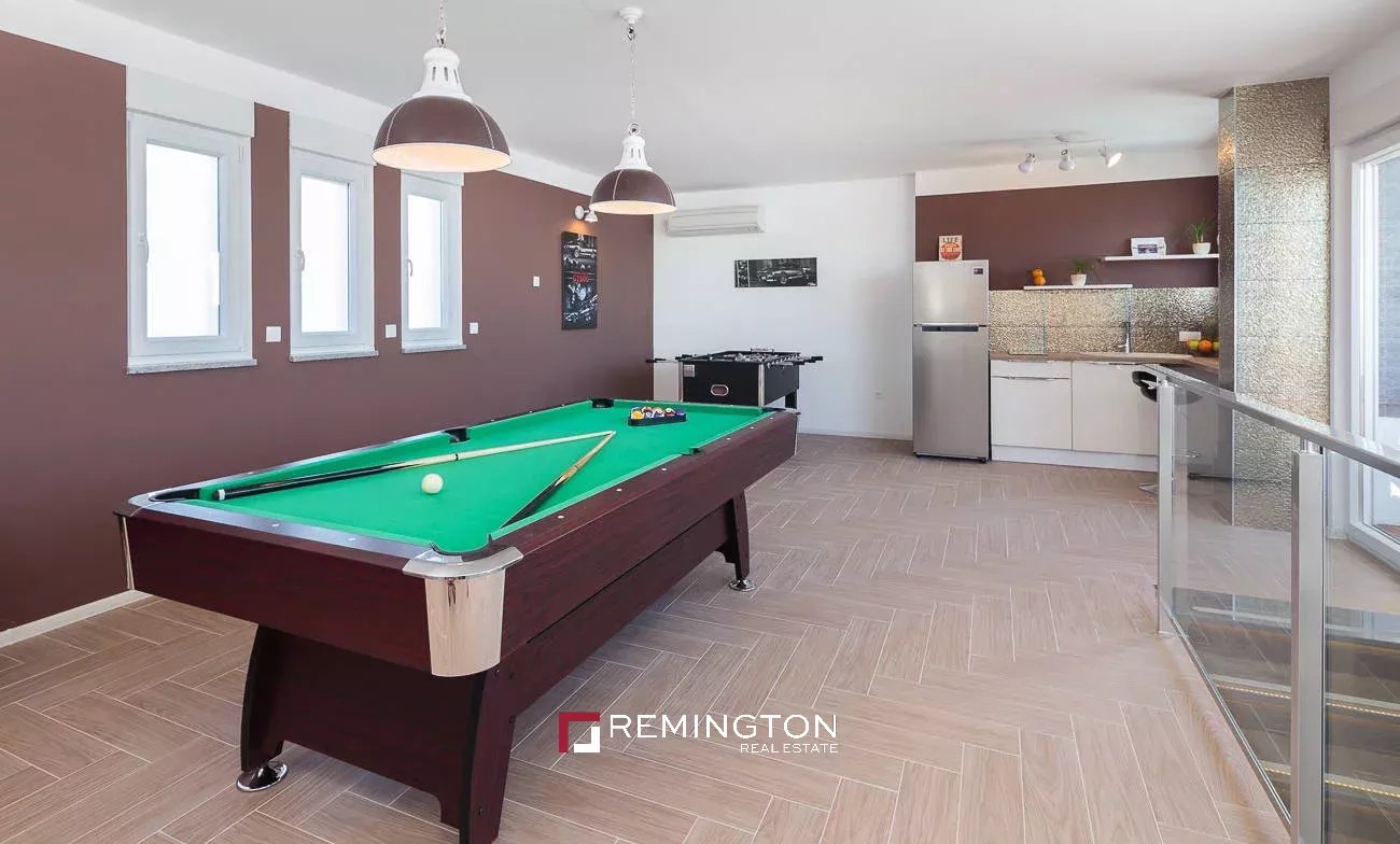 5 Bedroom Villa/Townhouse's Image 29