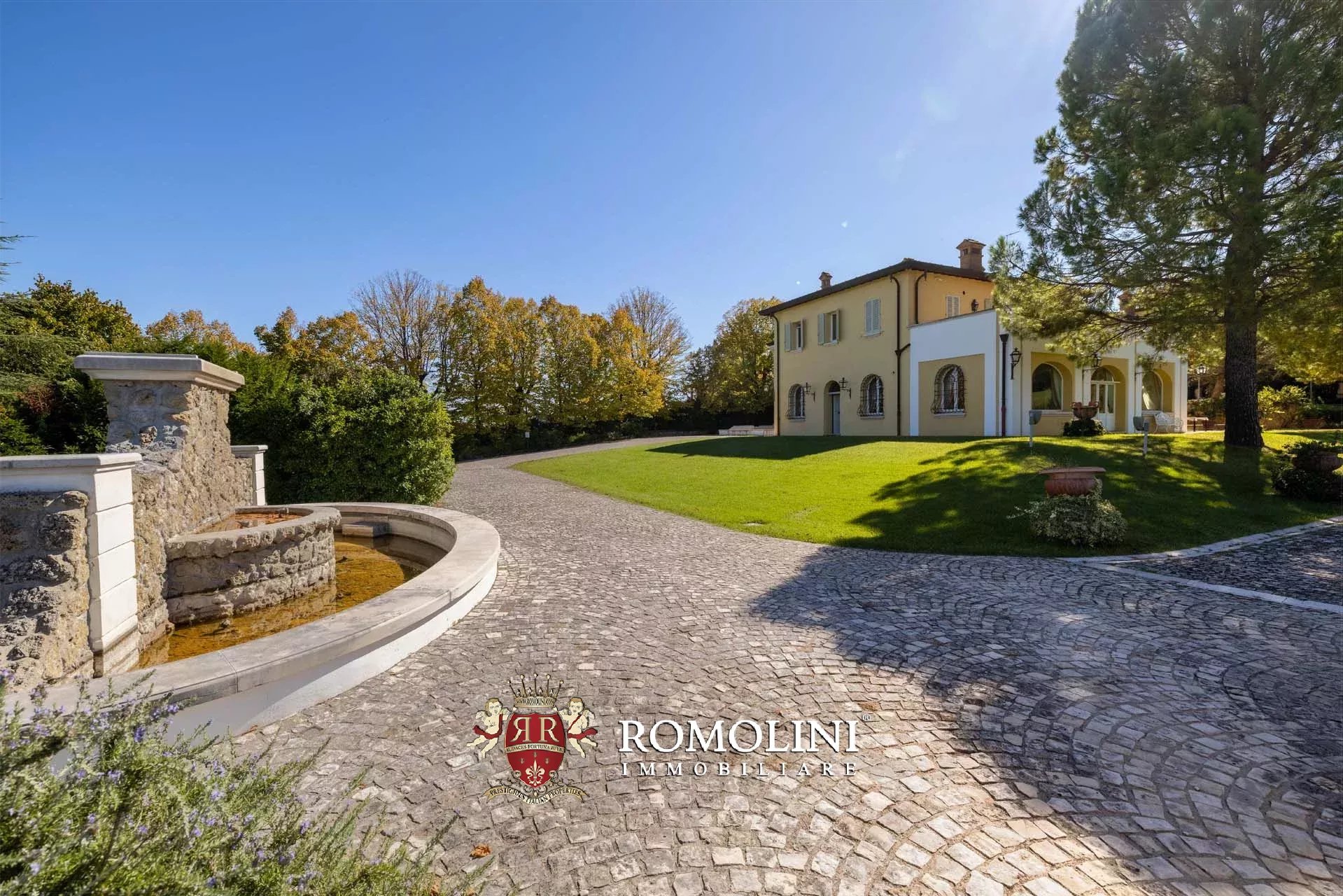 12 Bedroom Villa/Townhouse's Image 132