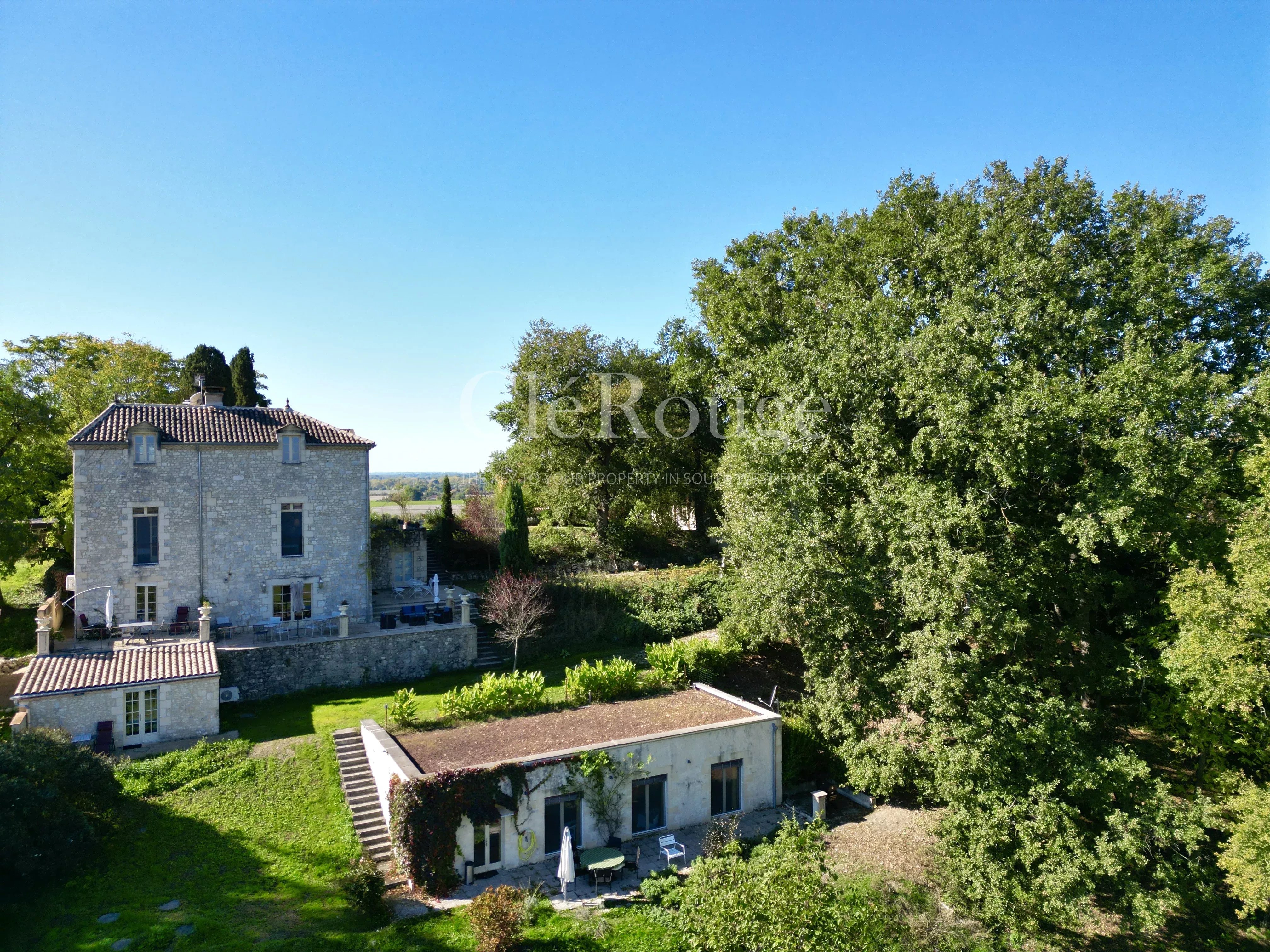 House in Issigeac - Image 5