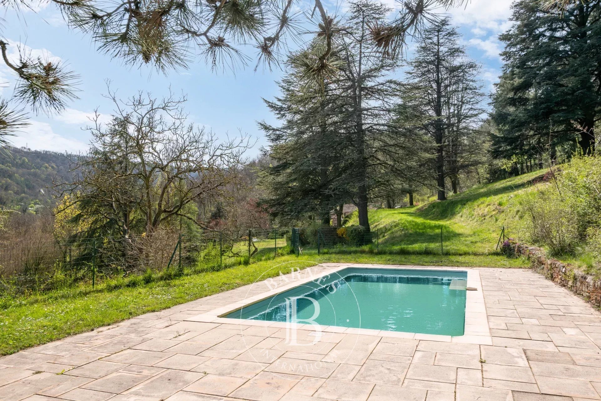 Ev Curis-au-Mont-d'Or