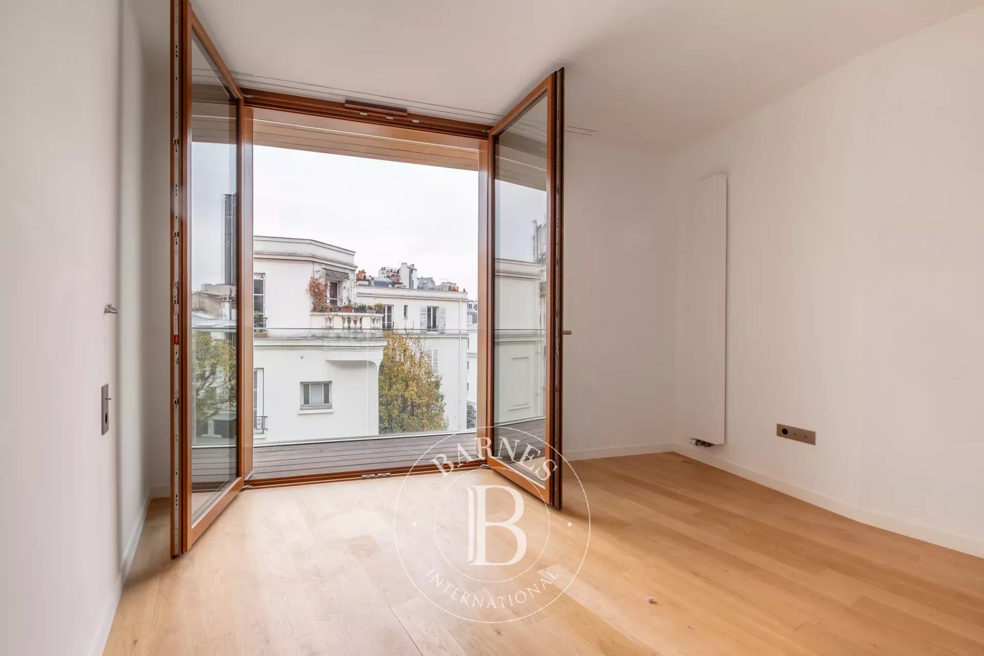 Daire Paris 6ème - picture 10