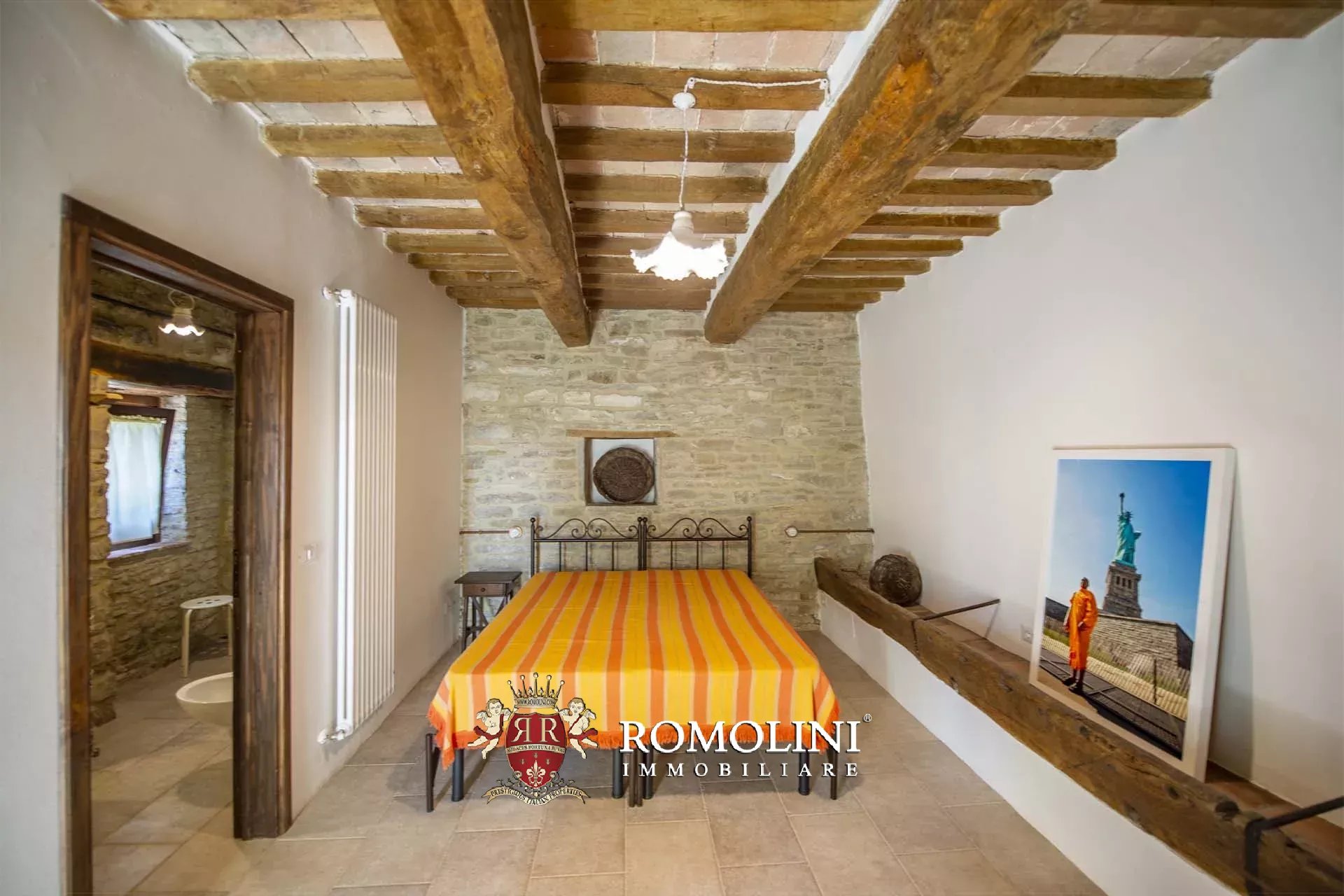 11 Bedroom Villa/Townhouse's Image 34