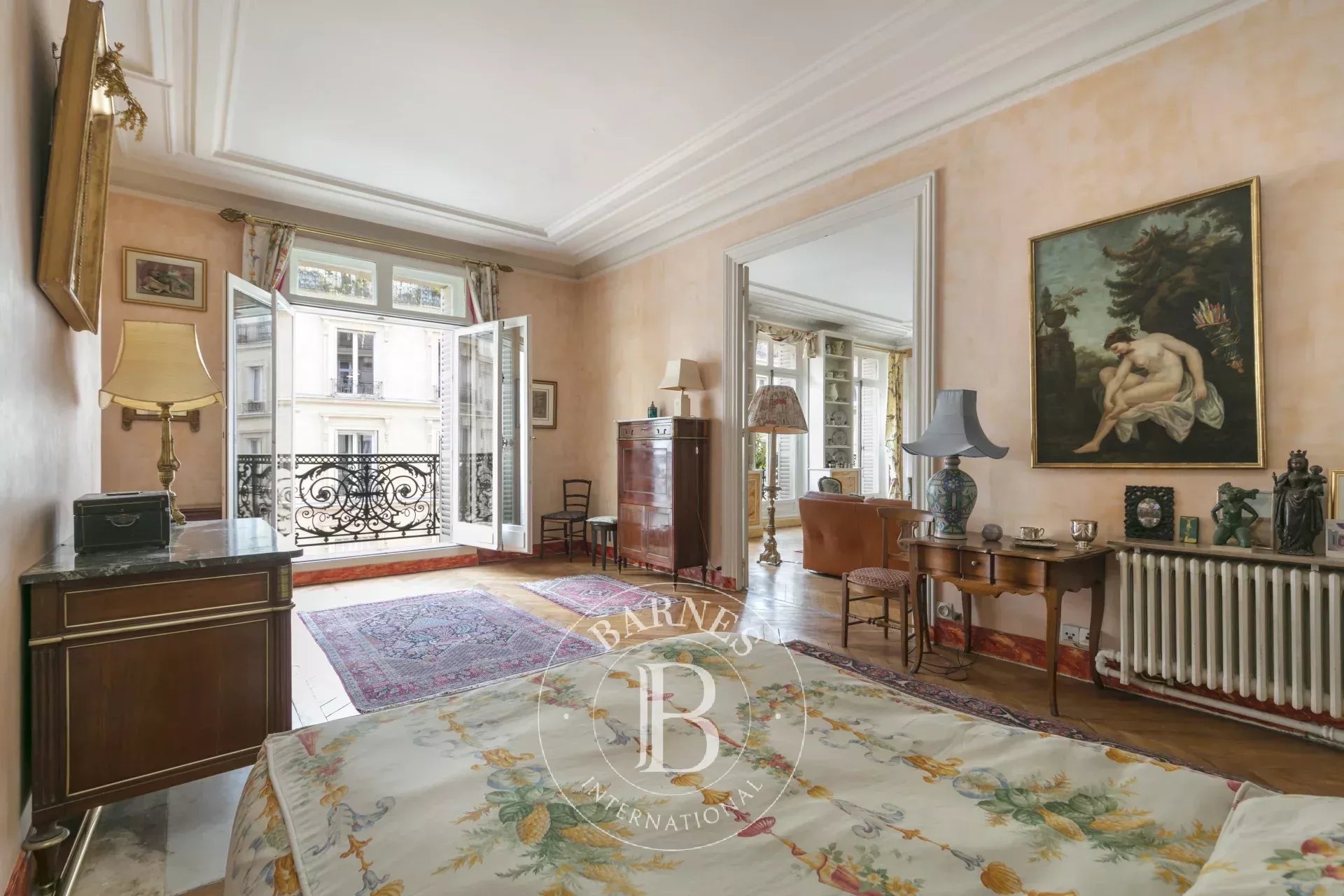 Daire Paris 8ème - picture 10