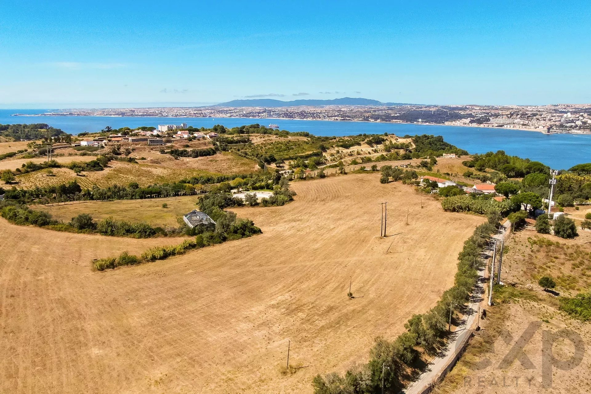 Land with Tagus view 86176491 image 6