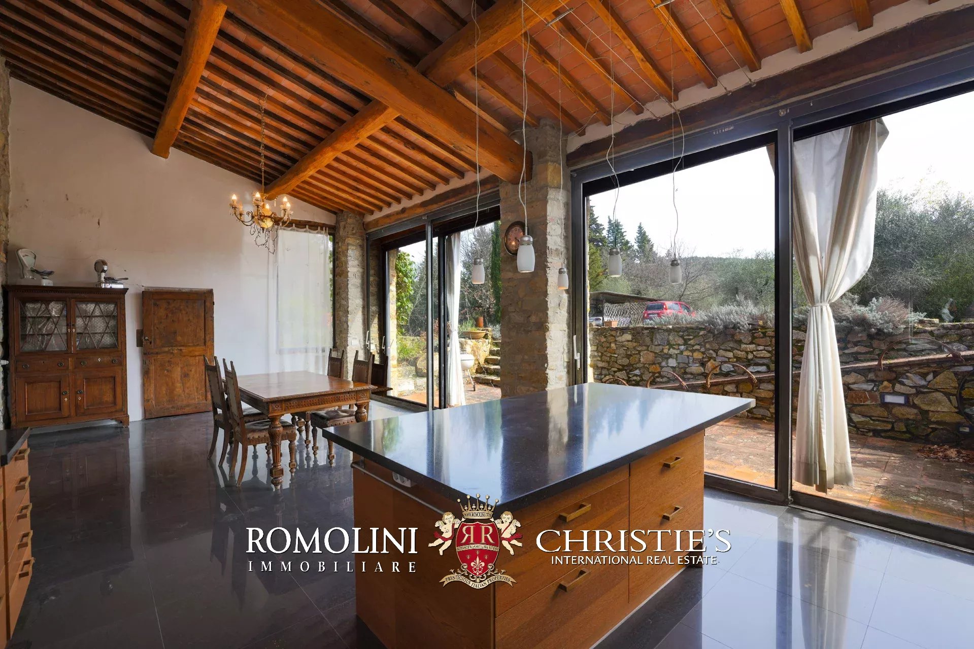 19 Bedroom Villa/Townhouse's Image 86