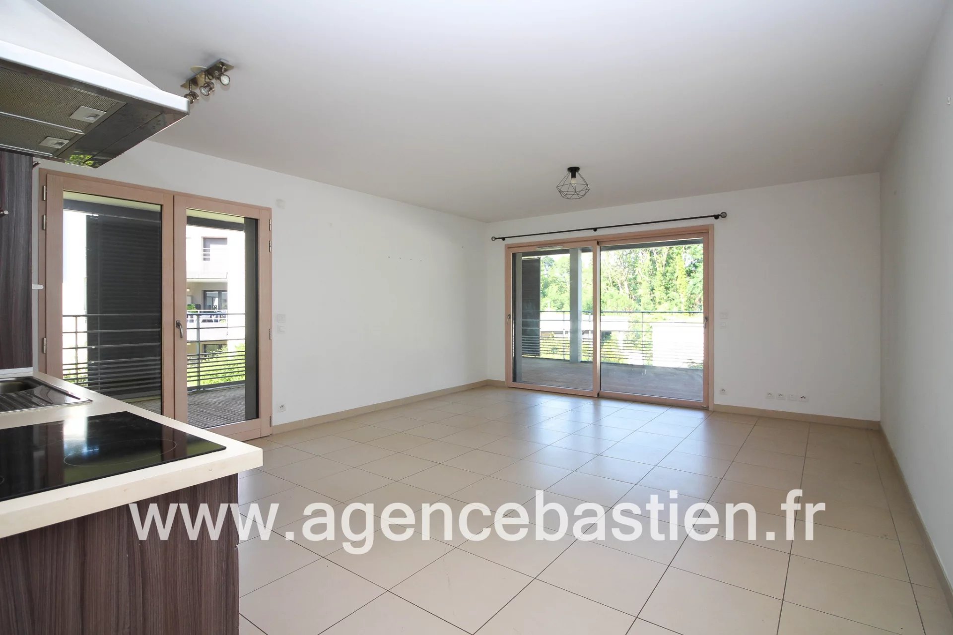 Divonne les Bains - T3 récent - Proche centre ville et lac -