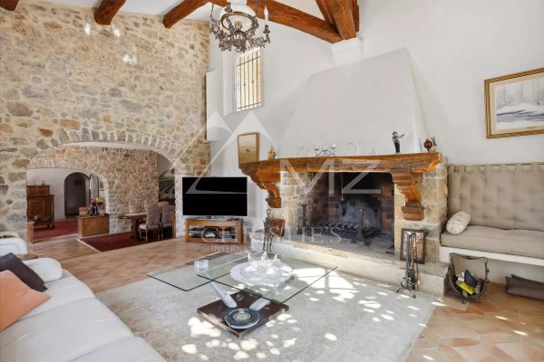 Grand Provençal Bastide in Lorgues | 31-Hectare Luxury Family Estate — photo 3