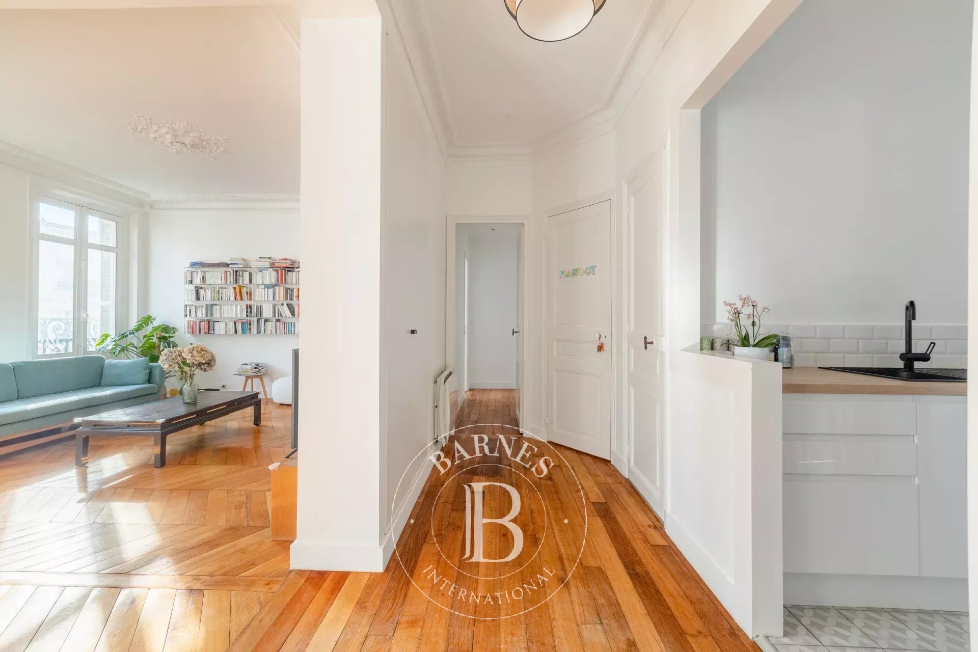 Daire Paris 10ème - picture 5