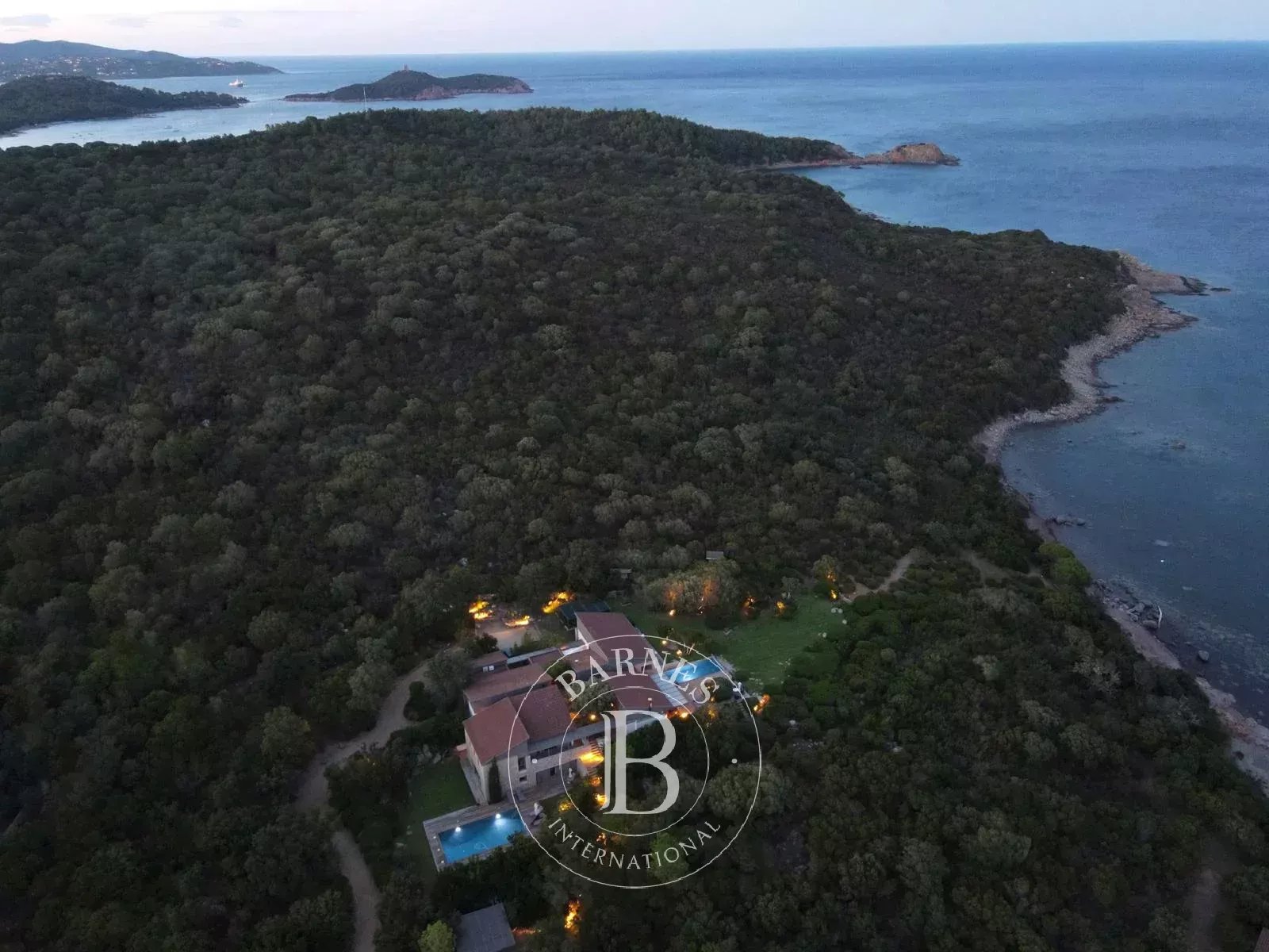 Villa Sainte-Lucie-de-Porto-Vecchio - picture 17